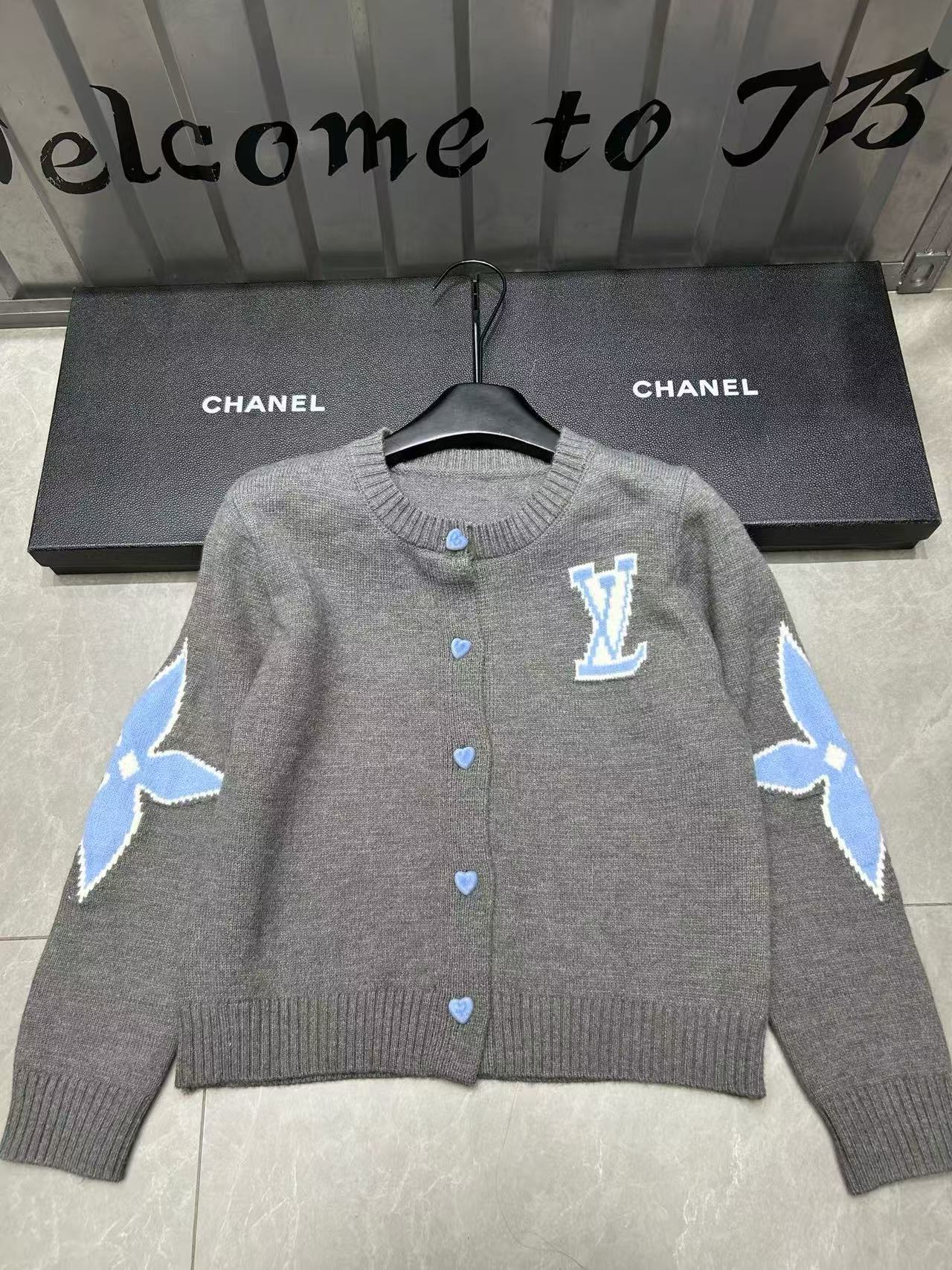 LV四つ葉のクローバーウールカーディガン【50％割引+送料無料】