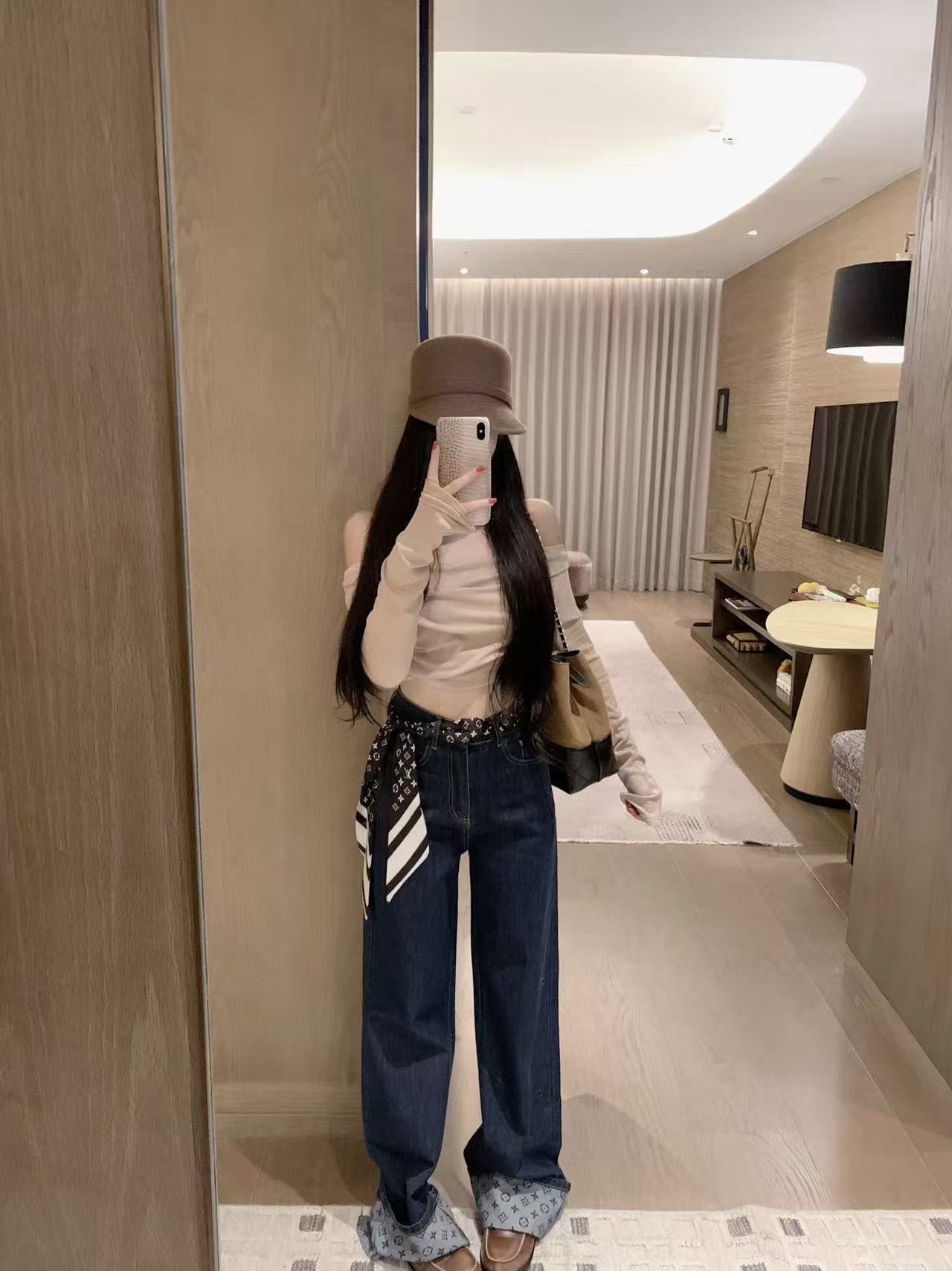 LV レースアップ ストレートレッグ デニムパンツ【50％割引+送料無料】