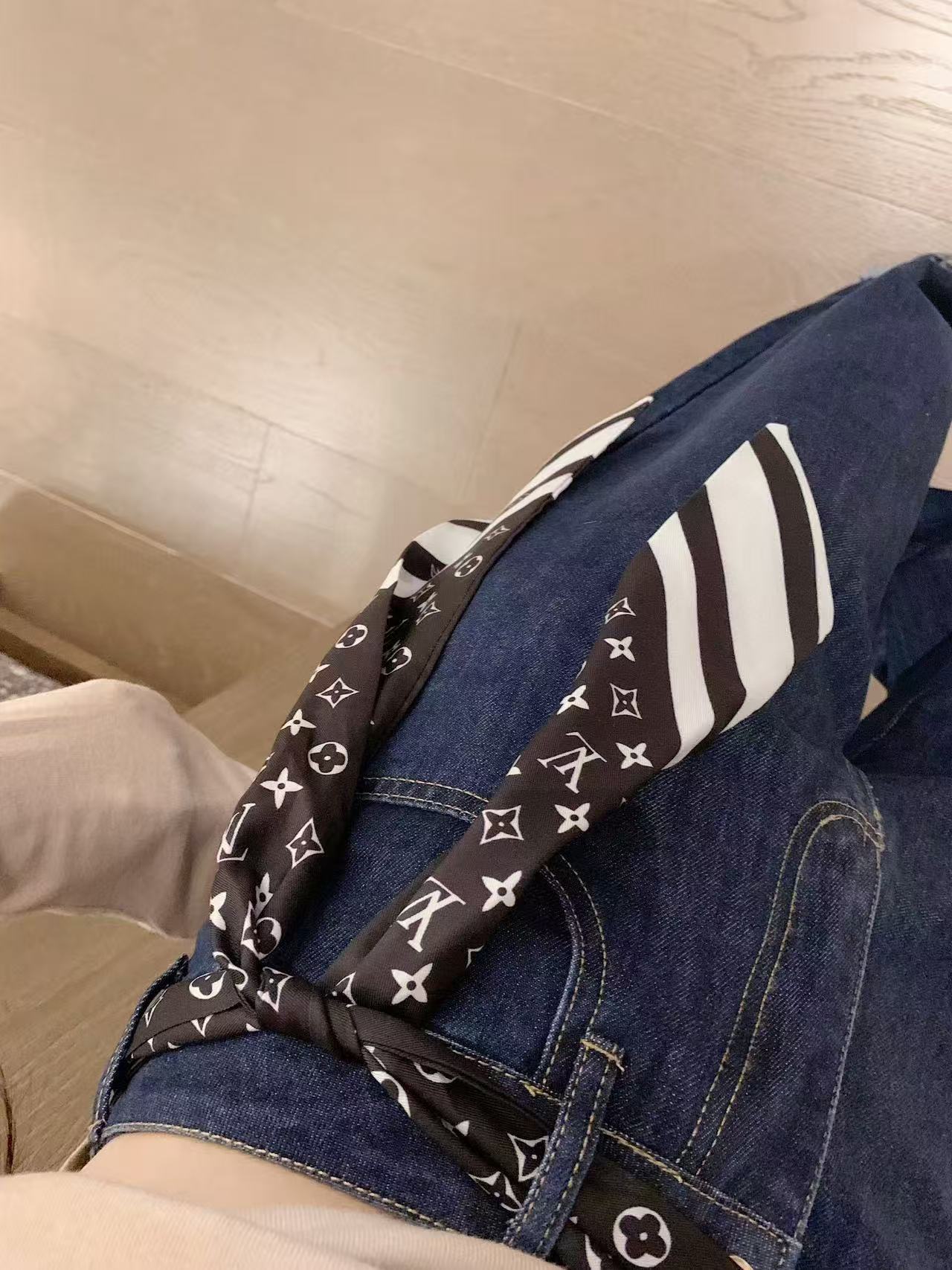 LV レースアップ ストレートレッグ デニムパンツ【50％割引+送料無料】