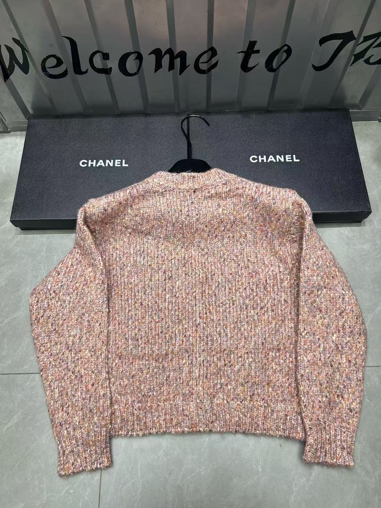 CHANE1 ブローチ付きウールカーディガン【50％割引+送料無料】