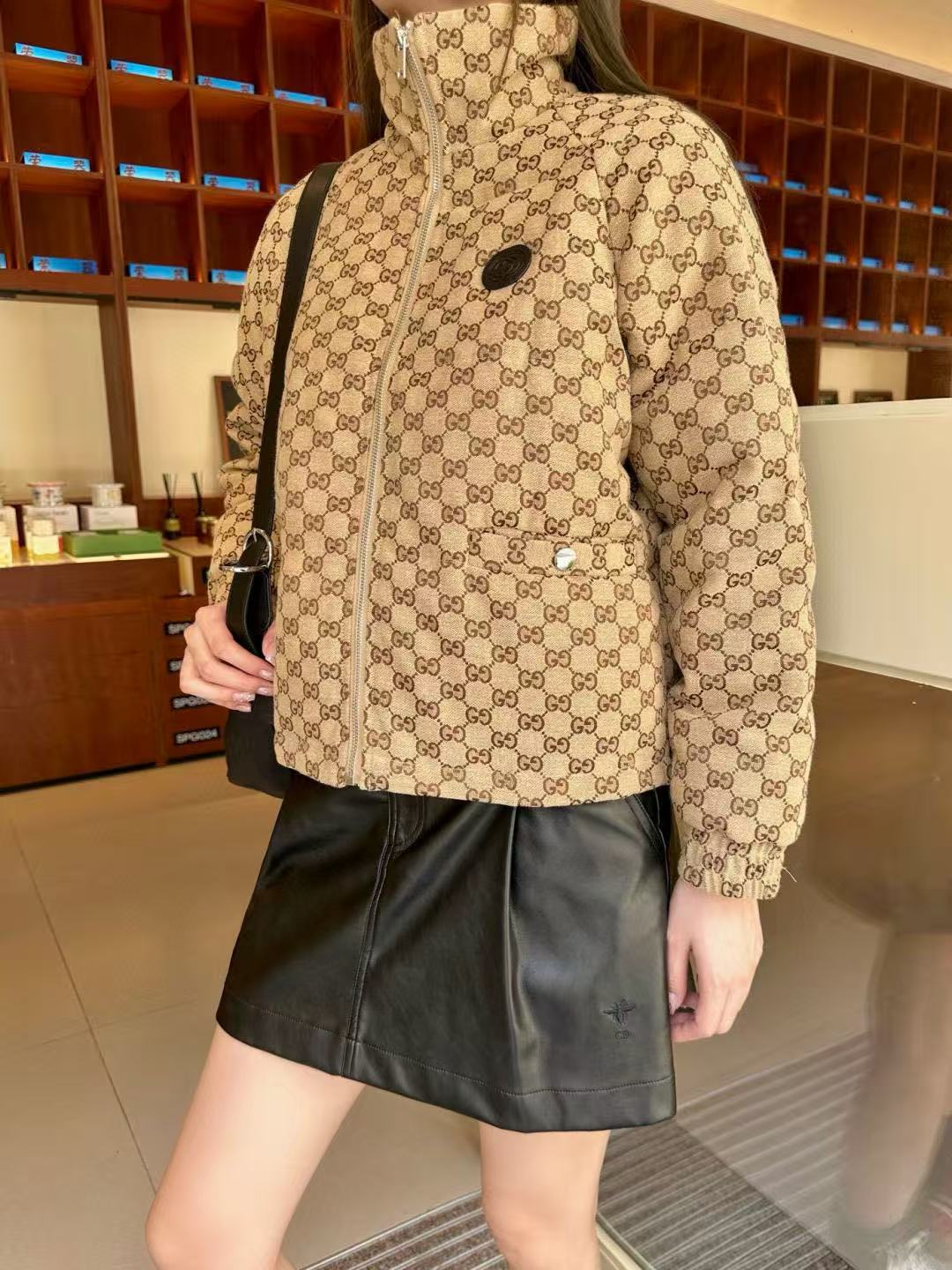 GUCC1 スタンドカラー ダブルG ダウンジャケット【50％割引+送料無料】