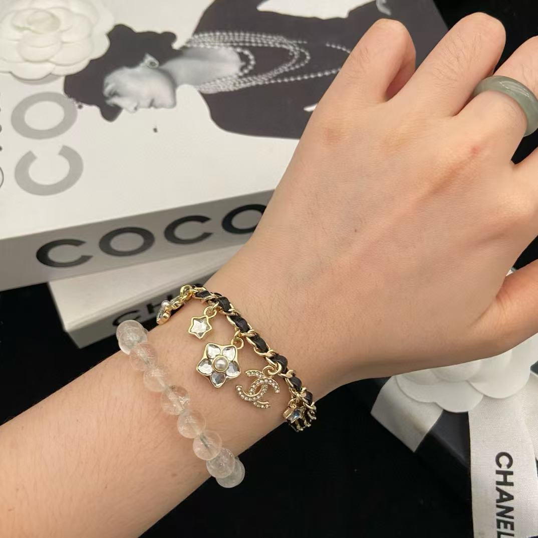 CHANE1 ダブルC 四つ葉のクローバー 五芒星ブレスレット【50％割引+送料無料】