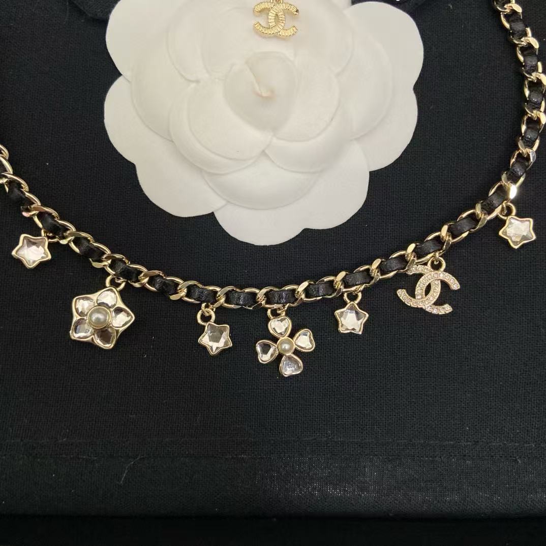 CHANE1 ダブルC 四つ葉のクローバー ペンタグラム ネックレス【50％割引+送料無料】