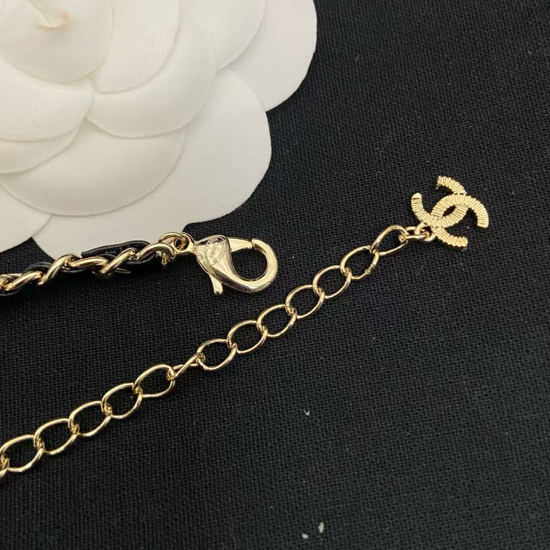 CHANE1 ダブルC 四つ葉のクローバー ペンタグラム ネックレス【50％割引+送料無料】