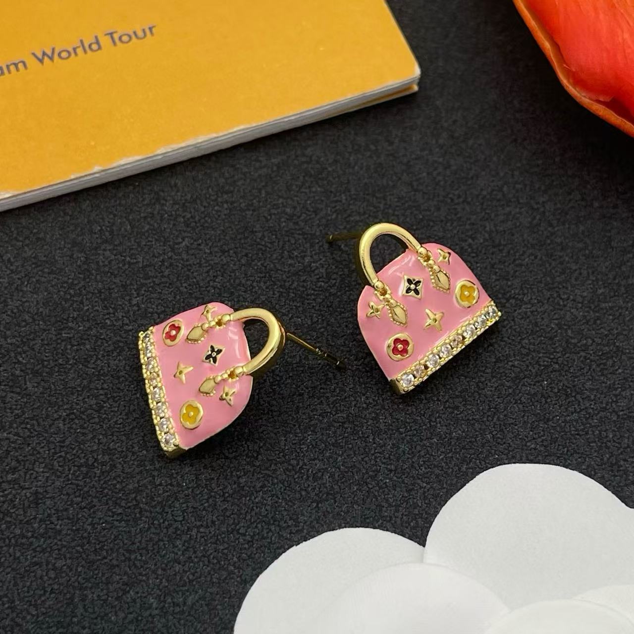 LV四つ葉のクローバーイヤリング【50％割引+送料無料】