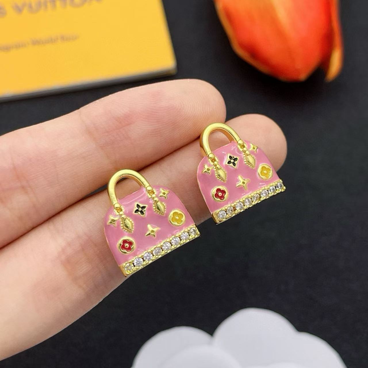 LV四つ葉のクローバーイヤリング【50％割引+送料無料】