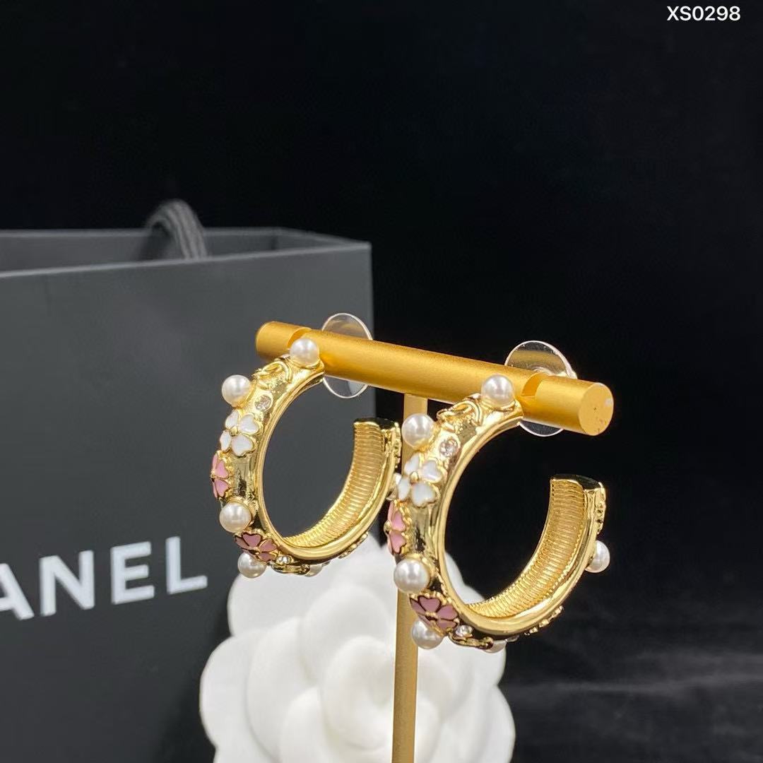 CHANE1 パールフラワーイヤリング【50％割引+送料無料】