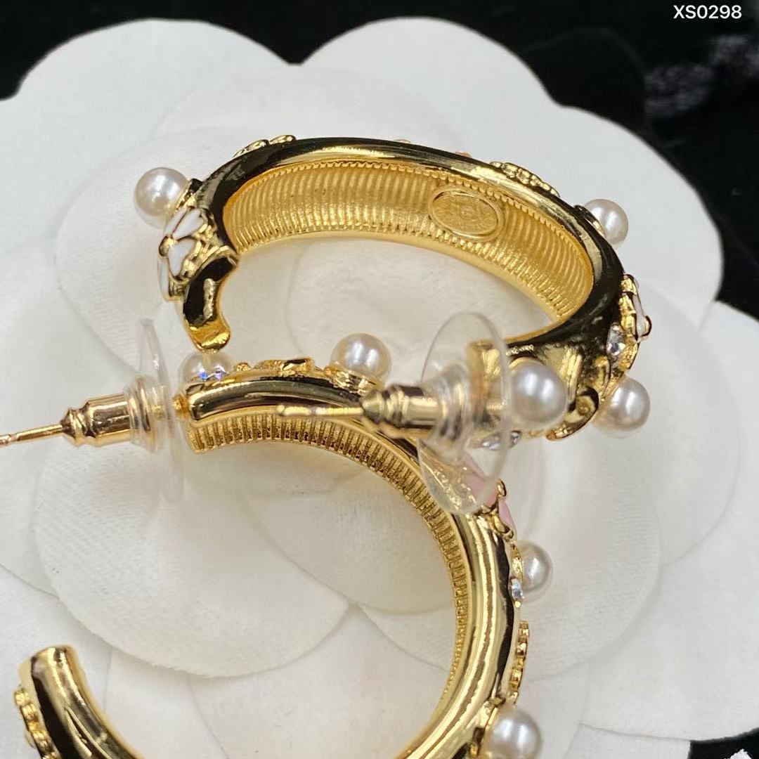 CHANE1 パールフラワーイヤリング【50％割引+送料無料】