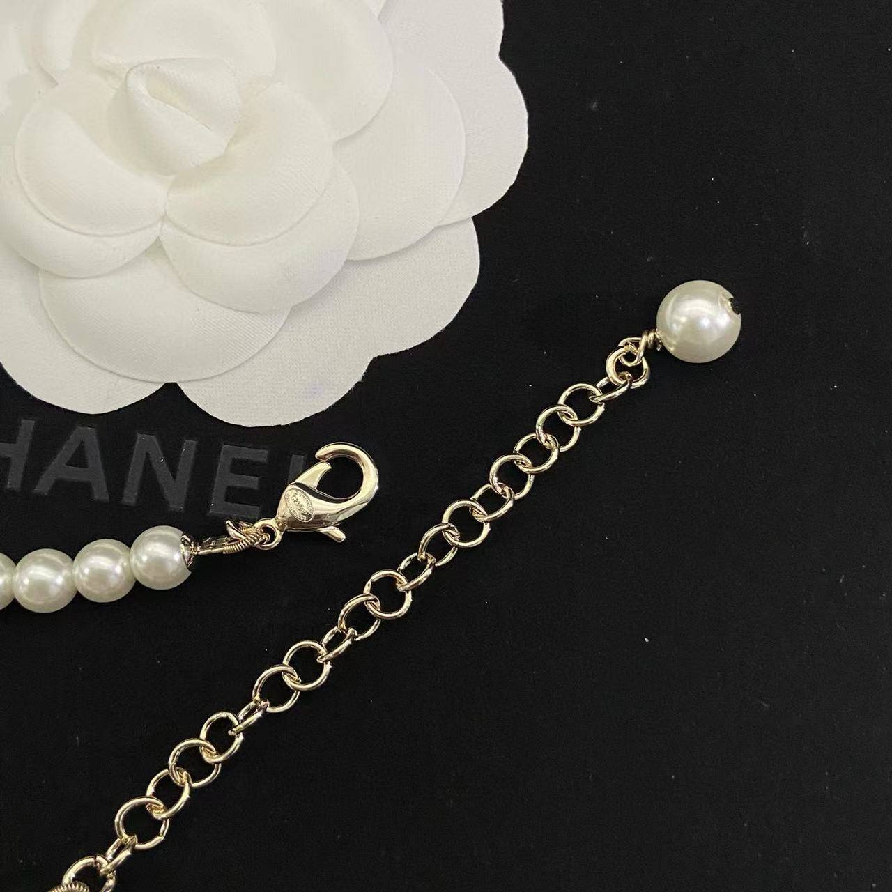 CHANE1 ダブルCパールセーターネックレス【50％割引+送料無料】