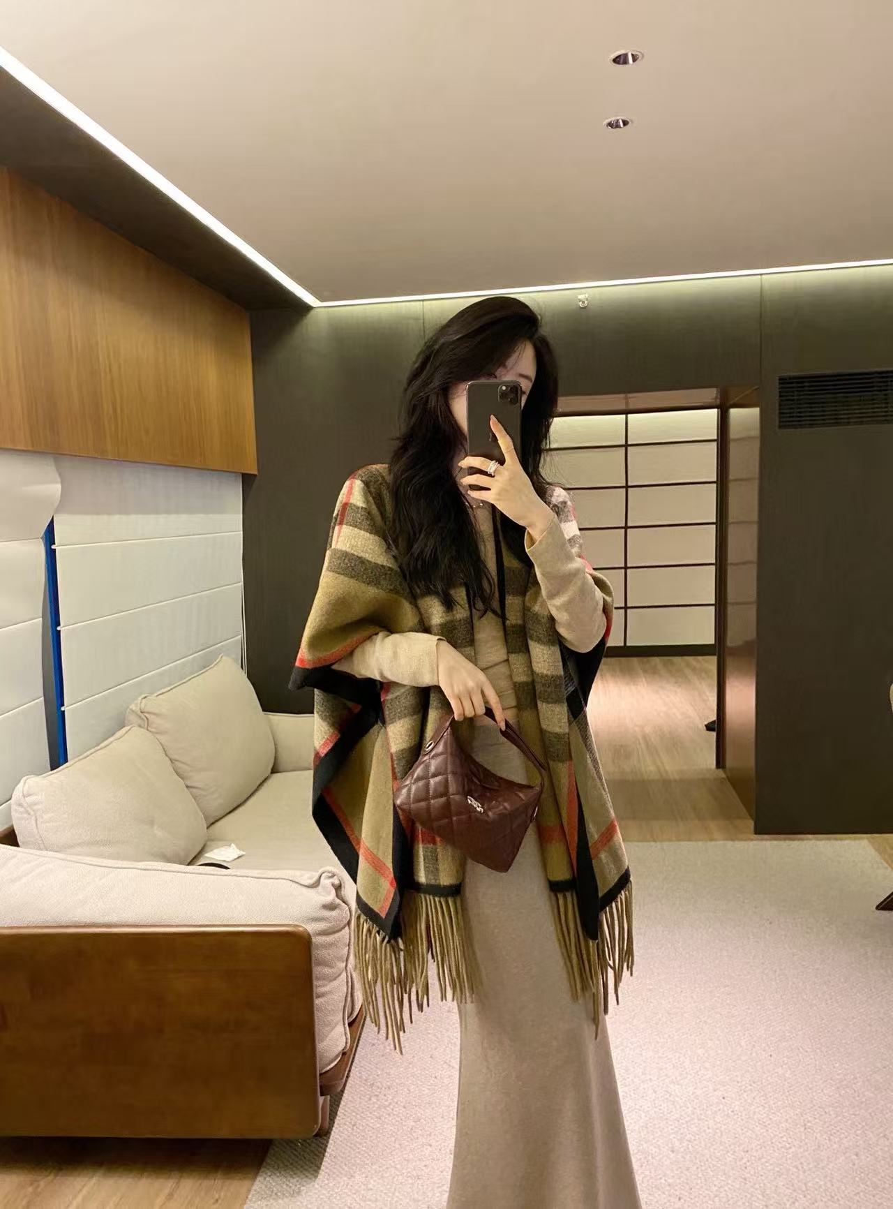 BUR8ERRY チェック柄タッセルショール【50％割引+送料無料】