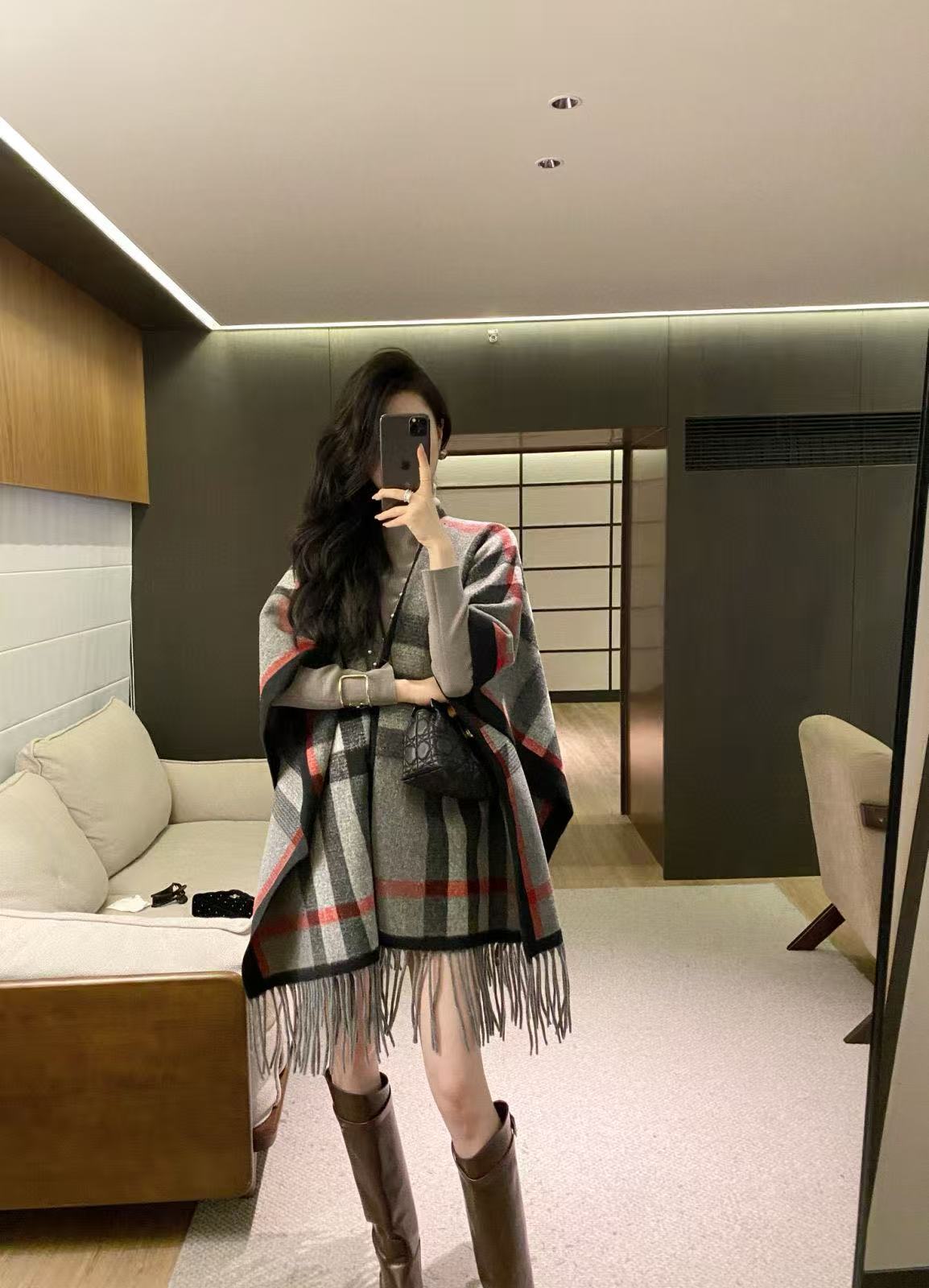 BUR8ERRY チェック柄タッセルショール【50％割引+送料無料】