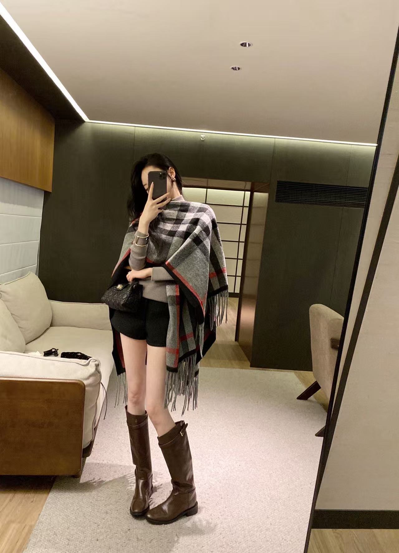 BUR8ERRY チェック柄タッセルショール【50％割引+送料無料】