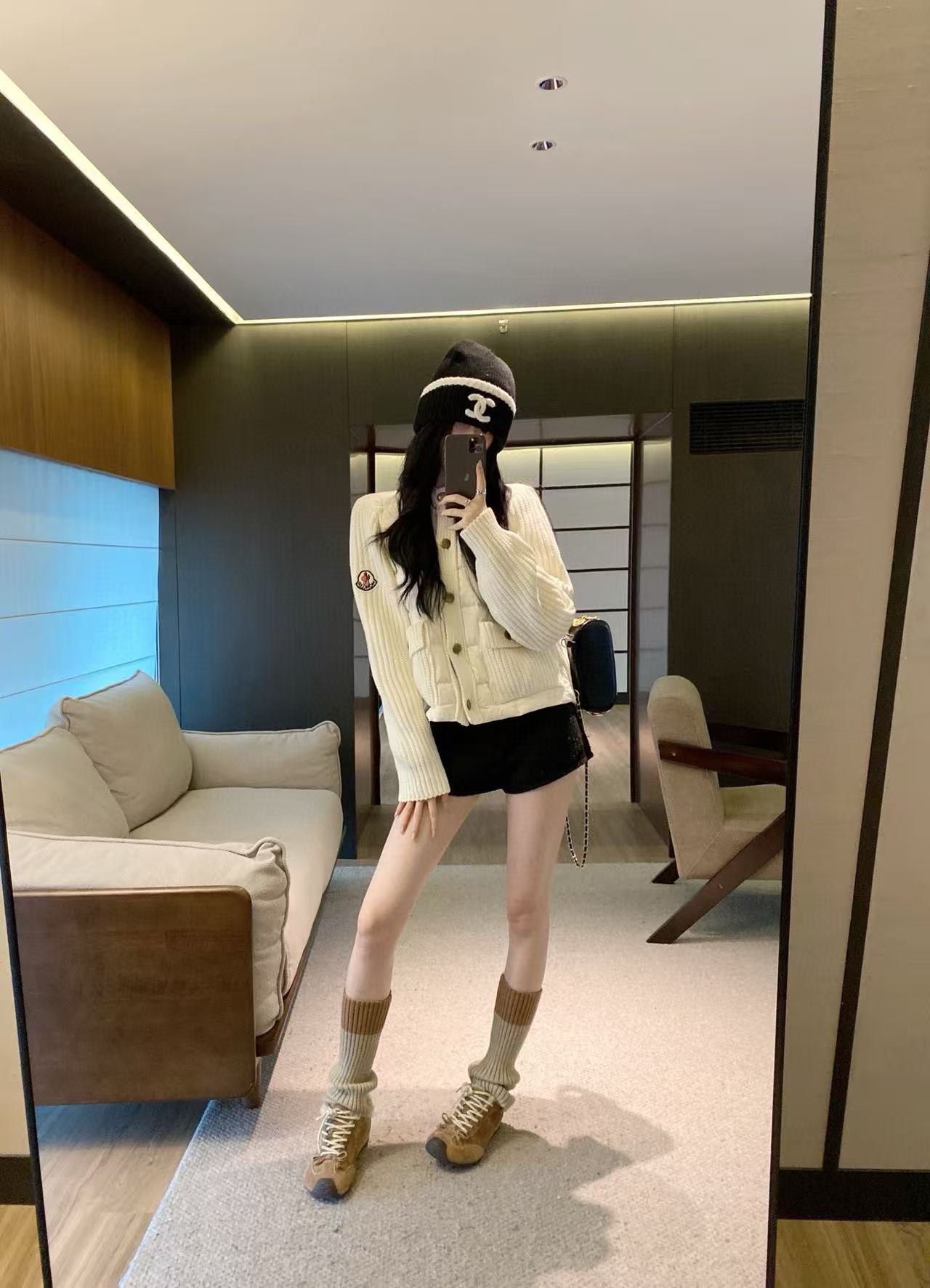 MONCLER2ポケットダウンジャケット【50％割引+送料無料】