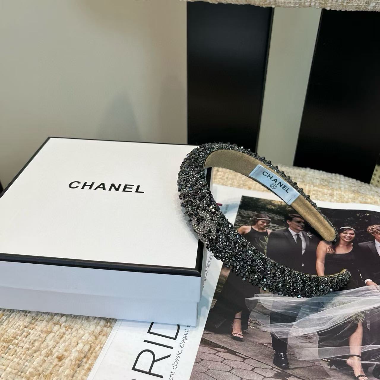 CHANE1 フルダイヤモンド ダブルC ヘッドバンド【50％割引+送料無料】