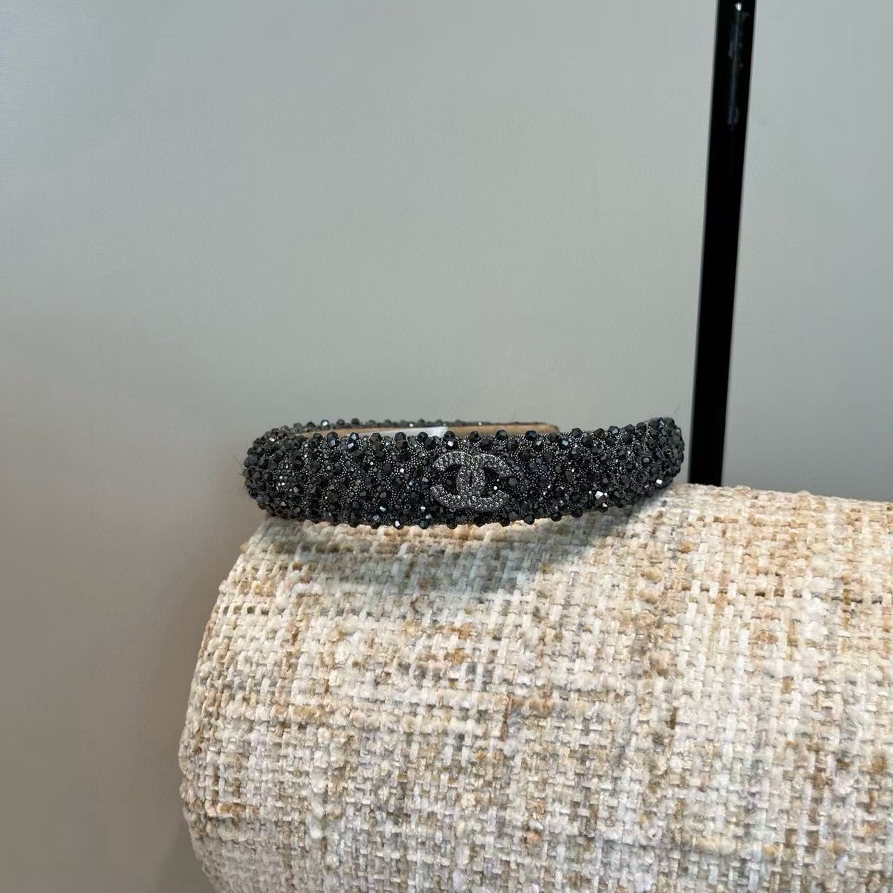 CHANE1 フルダイヤモンド ダブルC ヘッドバンド【50％割引+送料無料】