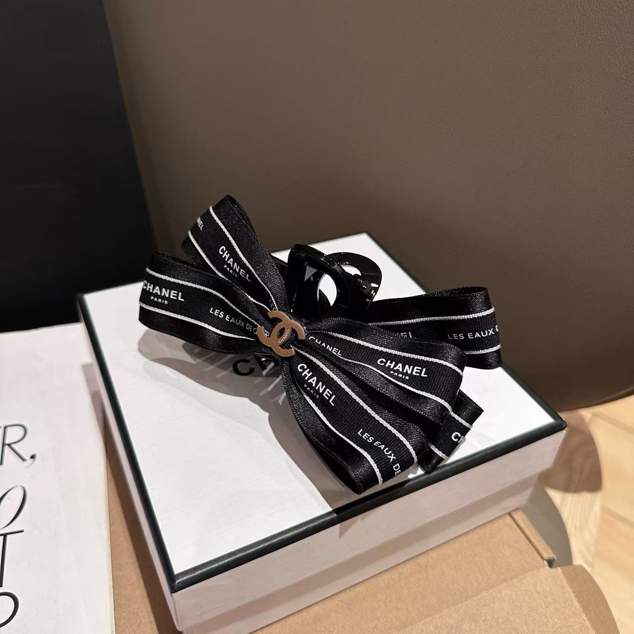 CHANE1 ダブルCレタークリップ【50％割引+送料無料】