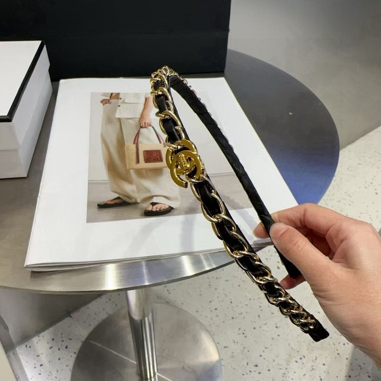 CHANE1 ダブルCレザーヘッドバンド【50％割引+送料無料】