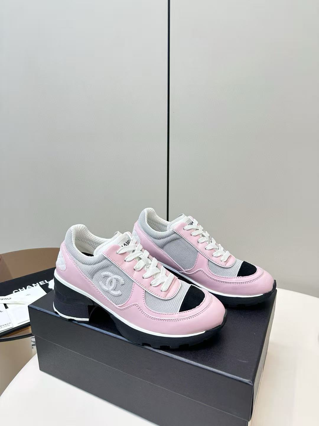 CHANE1 高品質ダブルCハイヒールスポーツシューズ【50％割引+送料無料】