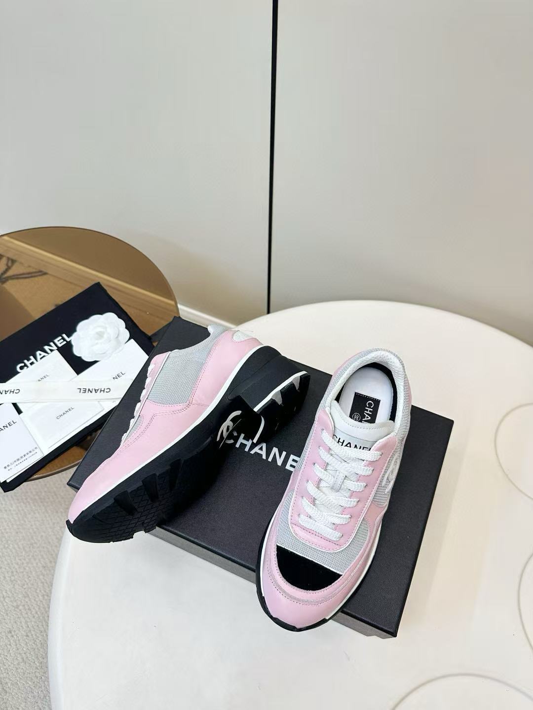 CHANE1 高品質ダブルCハイヒールスポーツシューズ【50％割引+送料無料】