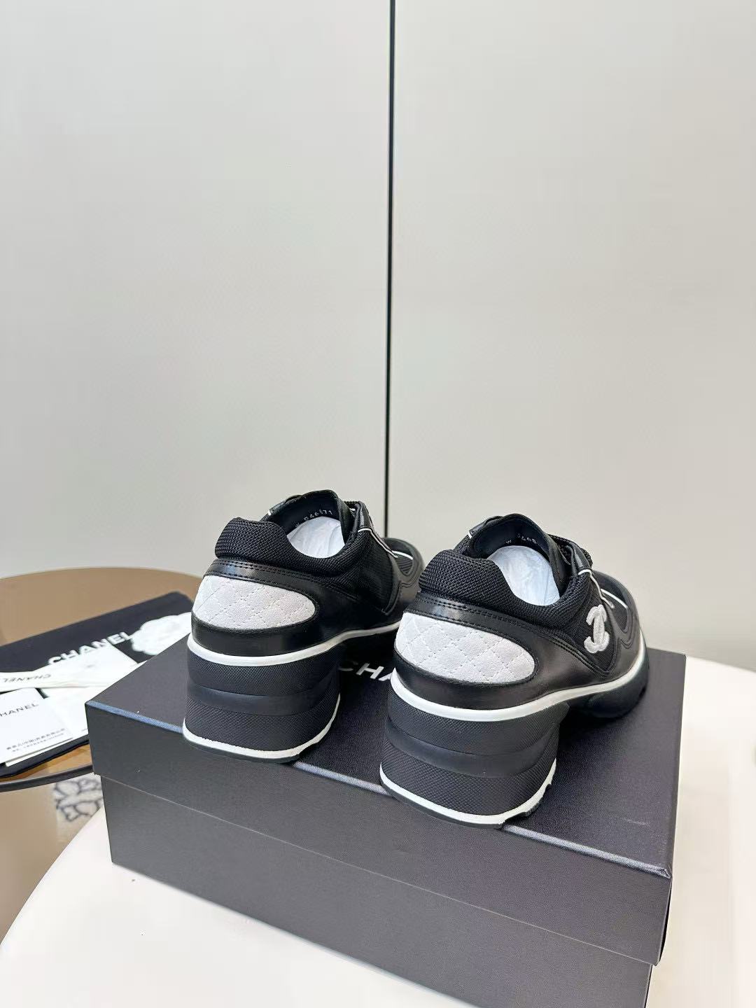 CHANE1 高品質ダブルCハイヒールスポーツシューズ【50％割引+送料無料】