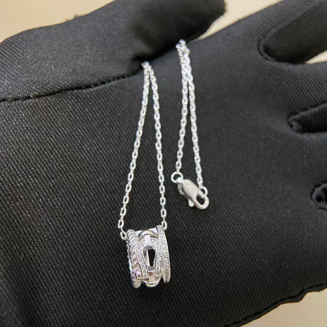 FRED ホローツイストホースシューネックレス【50％割引+送料無料】