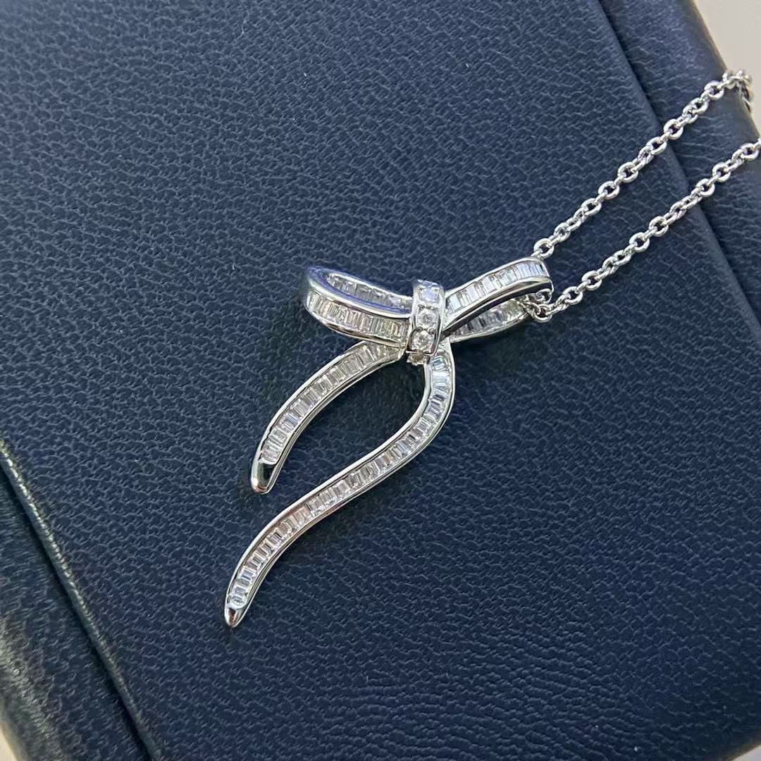 GRAFF ダイヤモンド付きボウネックレス【50％割引+送料無料】