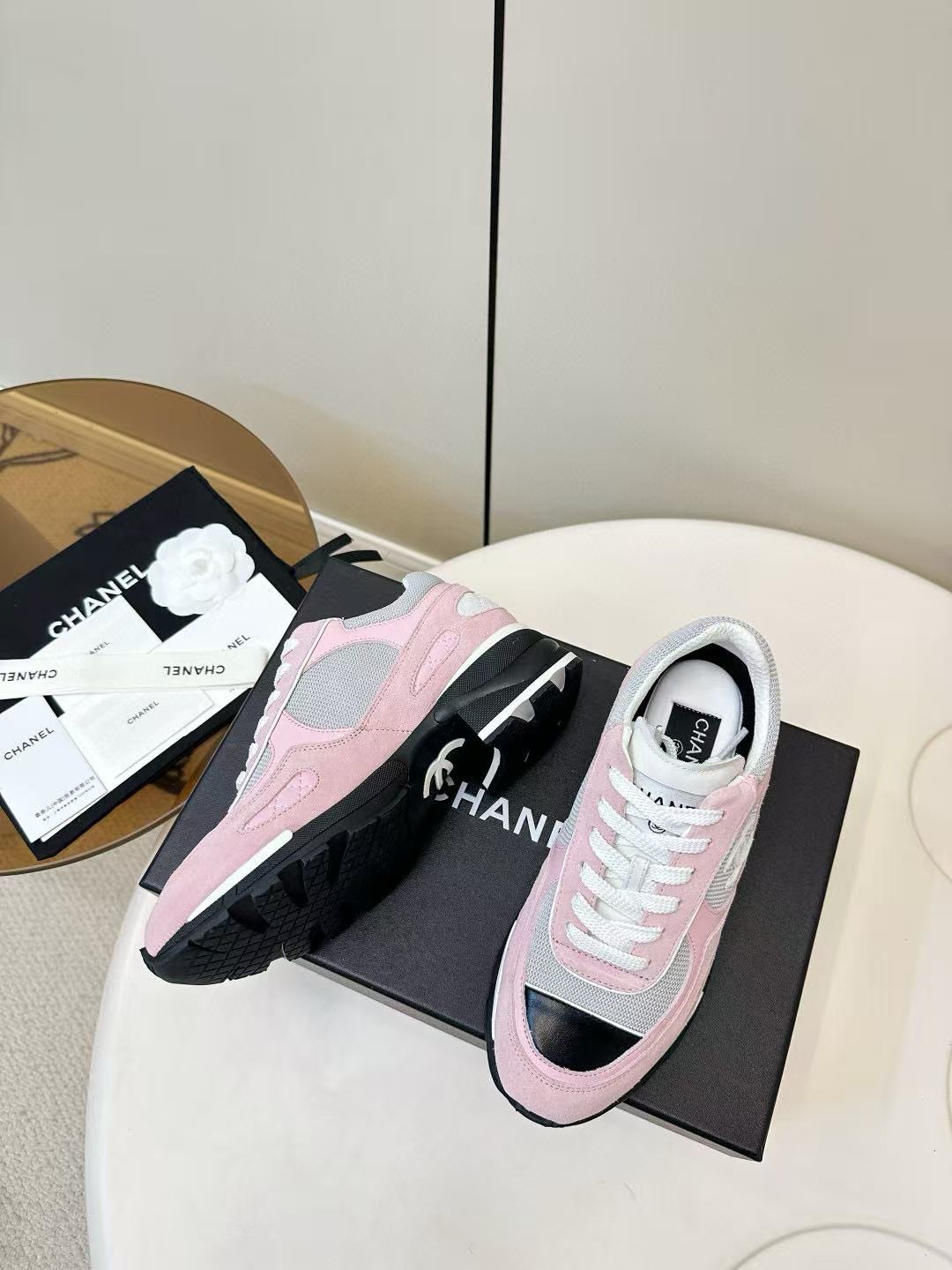 CHANE1 高品質ダブルCカジュアルローヒール【50％割引+送料無料】