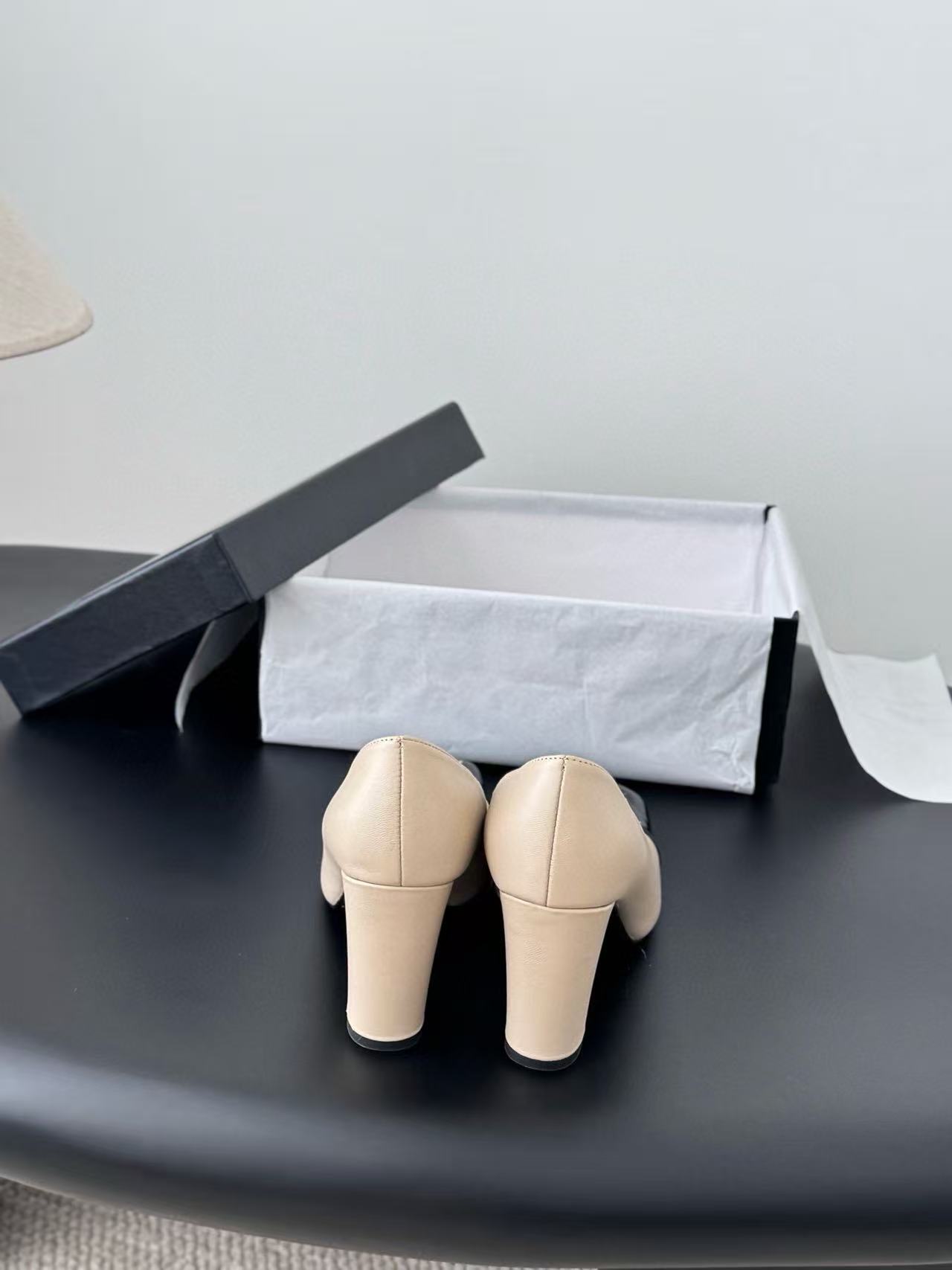 CHANE1 高品質スクエアトゥハイヒール【50％割引+送料無料】