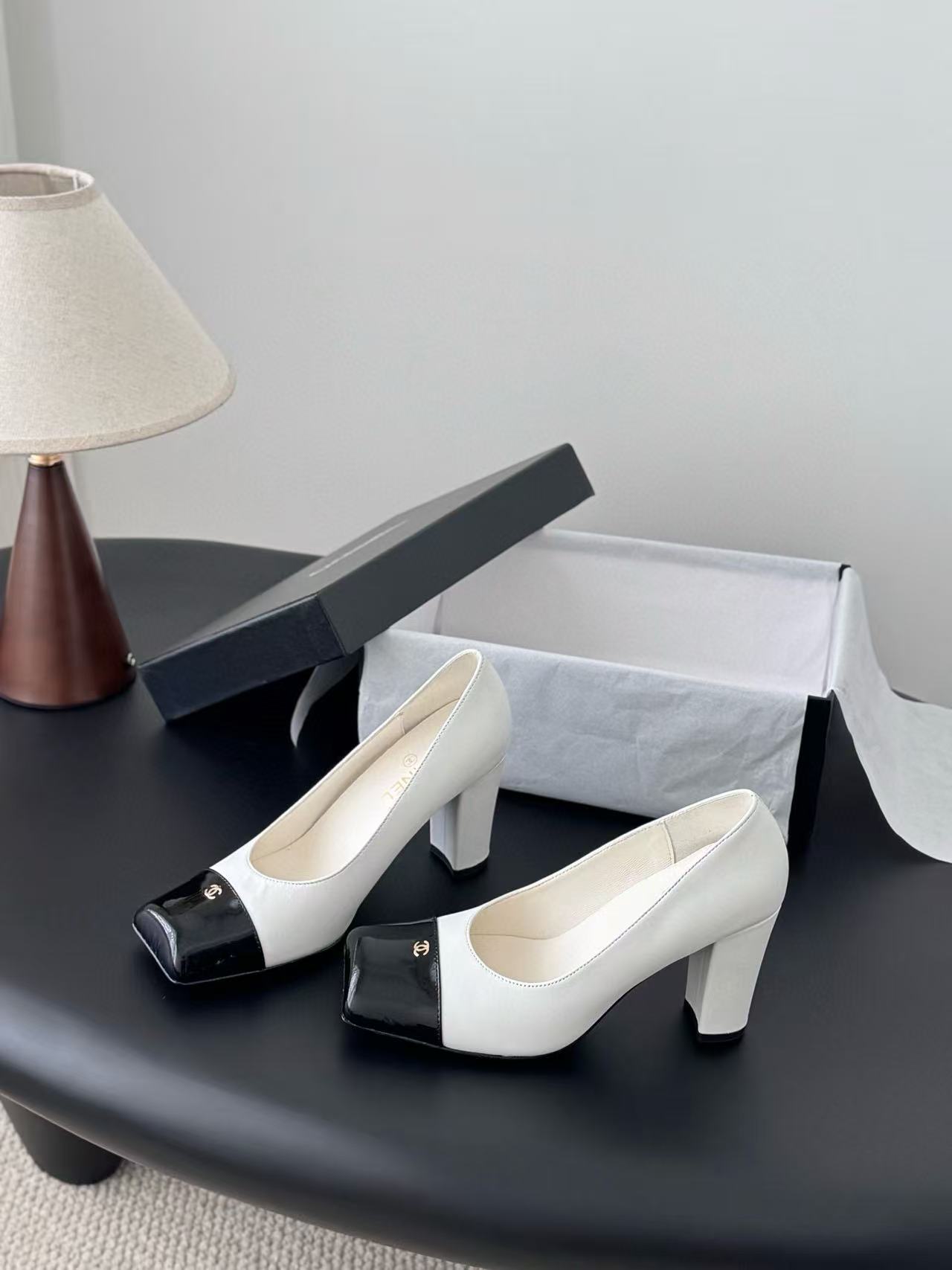 CHANE1 高品質スクエアトゥハイヒール【50％割引+送料無料】