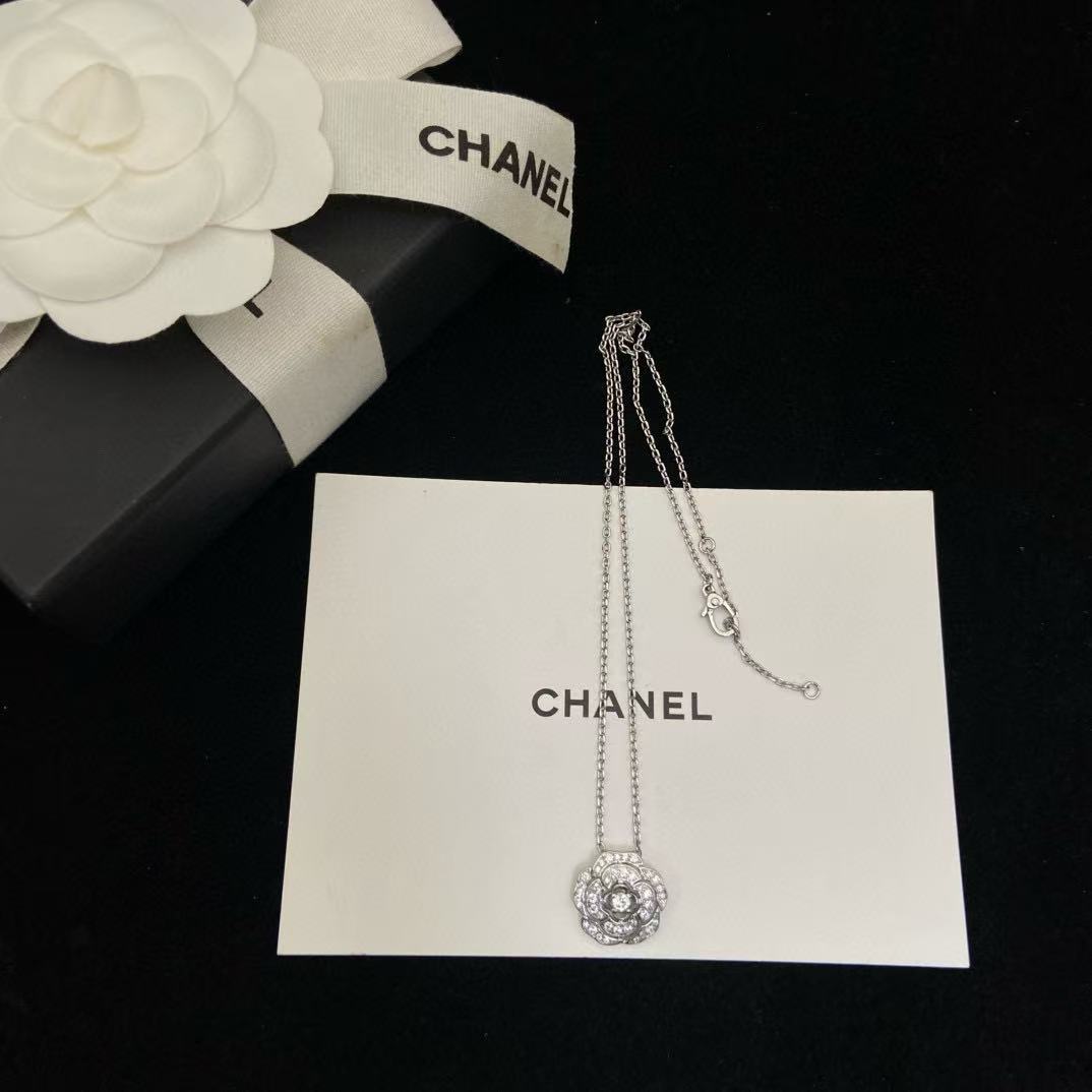 CHANE1 カメリア ダブルC ダイヤモンドネックレス【50％割引+送料無料】
