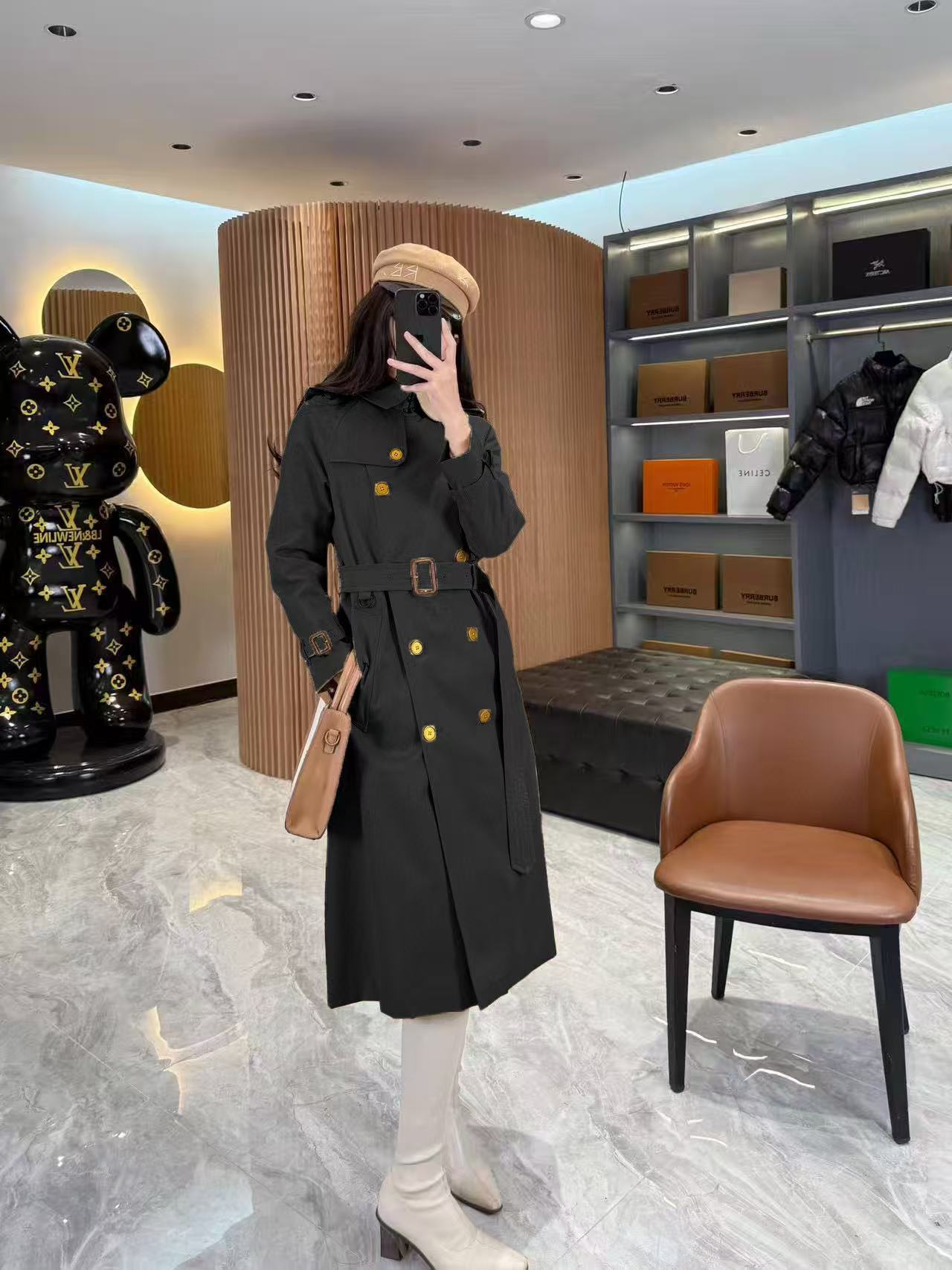 BUR8ERRY ダブルブレスト トレンチコート メタルボタン付き【50％割引+送料無料】