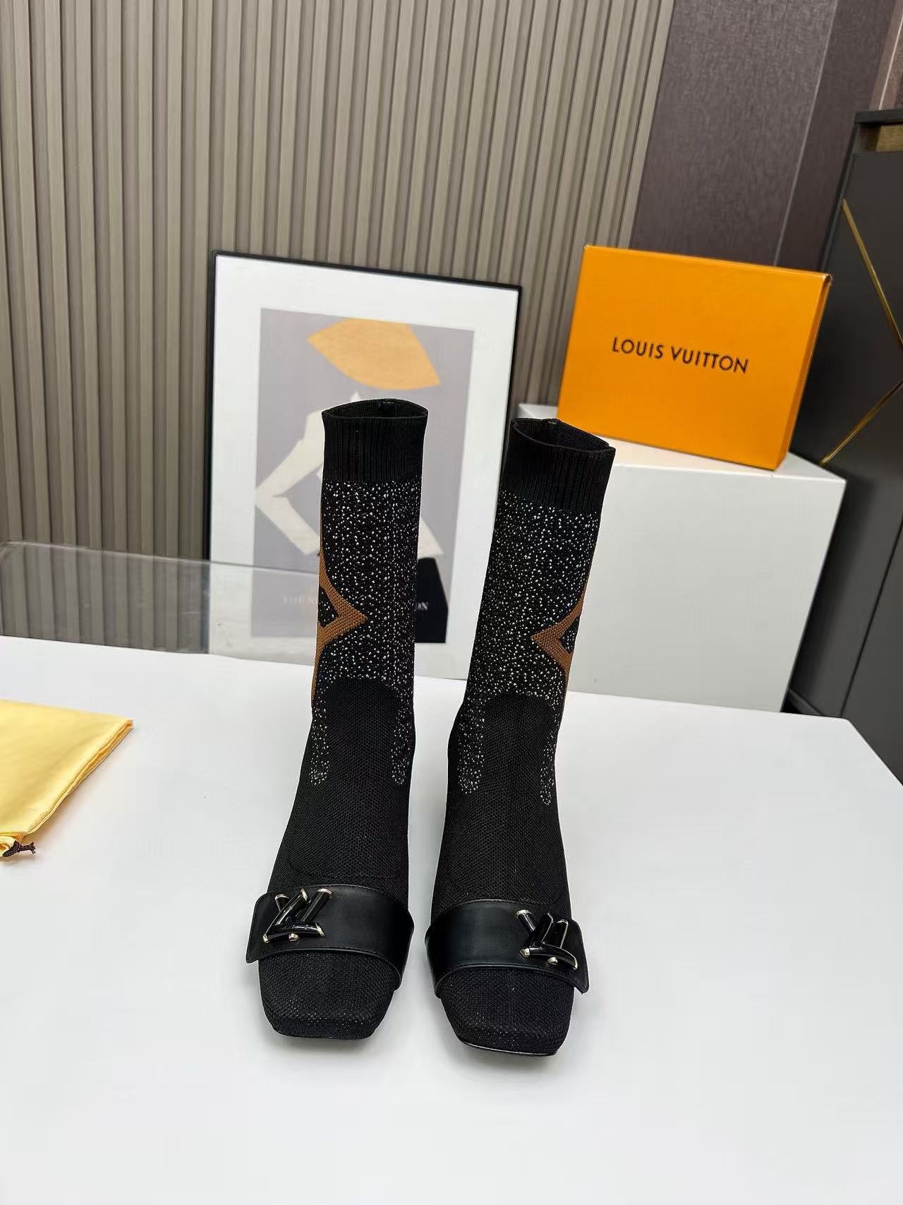 LVの高品質ソックスブーツ【50％割引+送料無料】