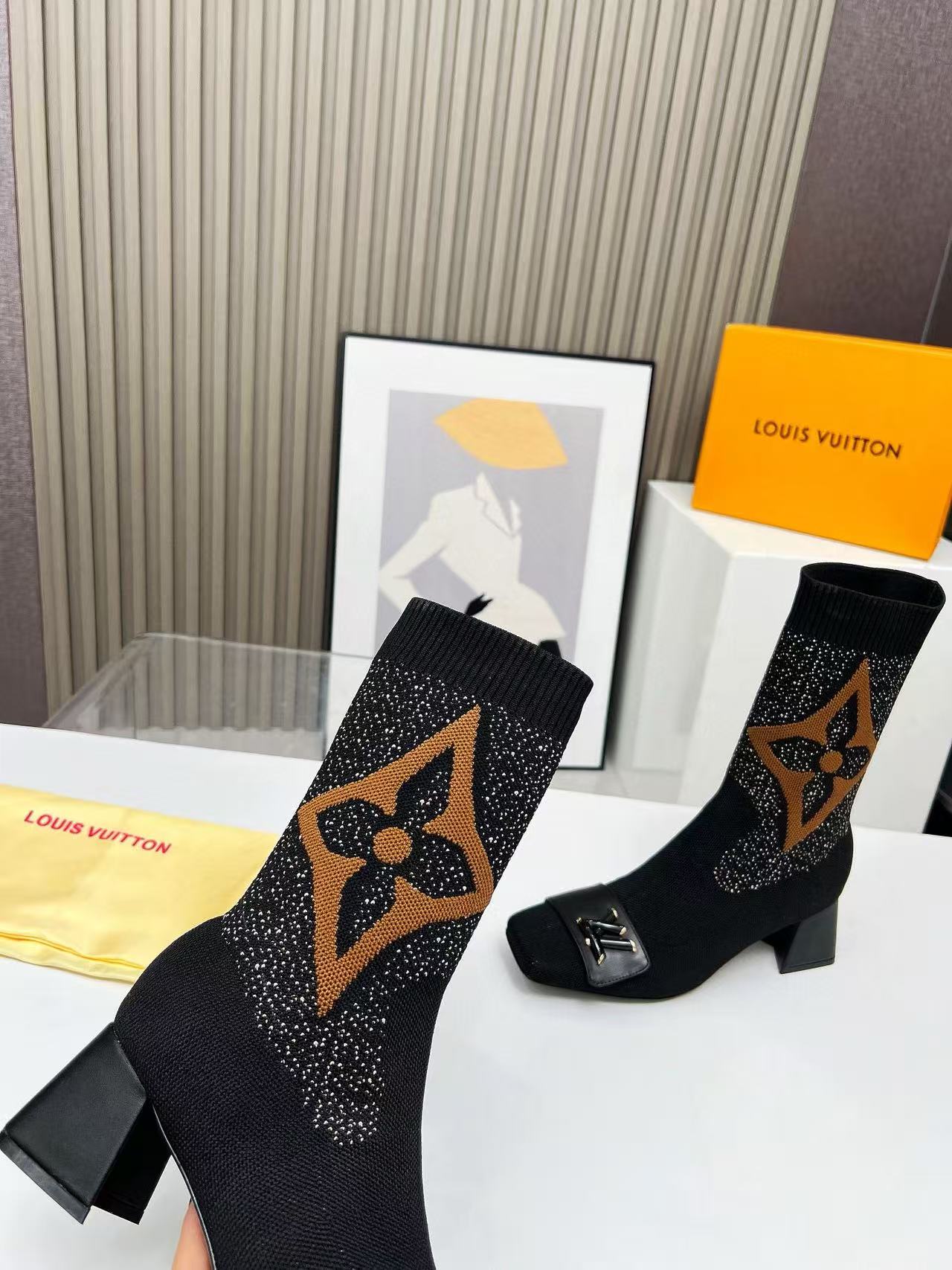 LVの高品質ソックスブーツ【50％割引+送料無料】