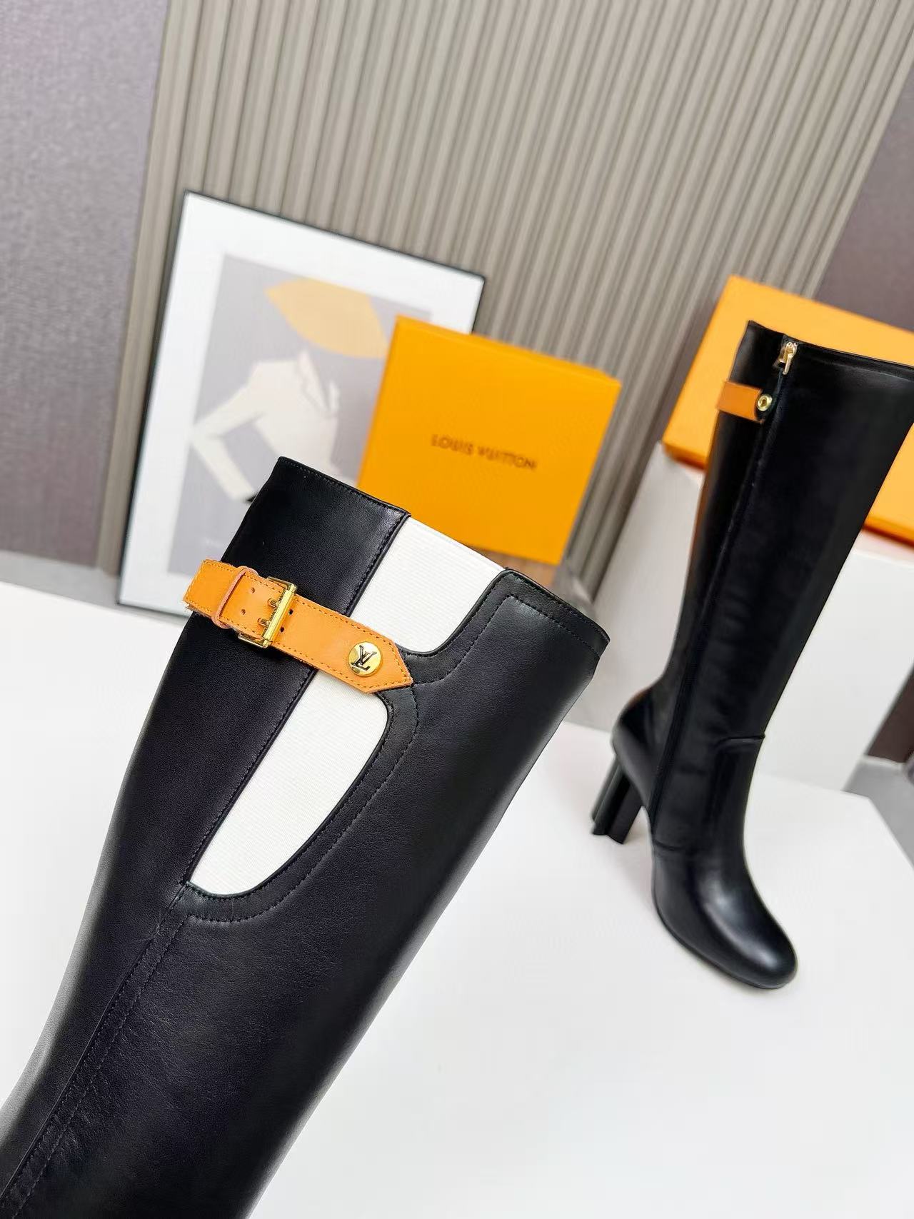 LVの高品質レザーハイブーツ【50％割引+送料無料】
