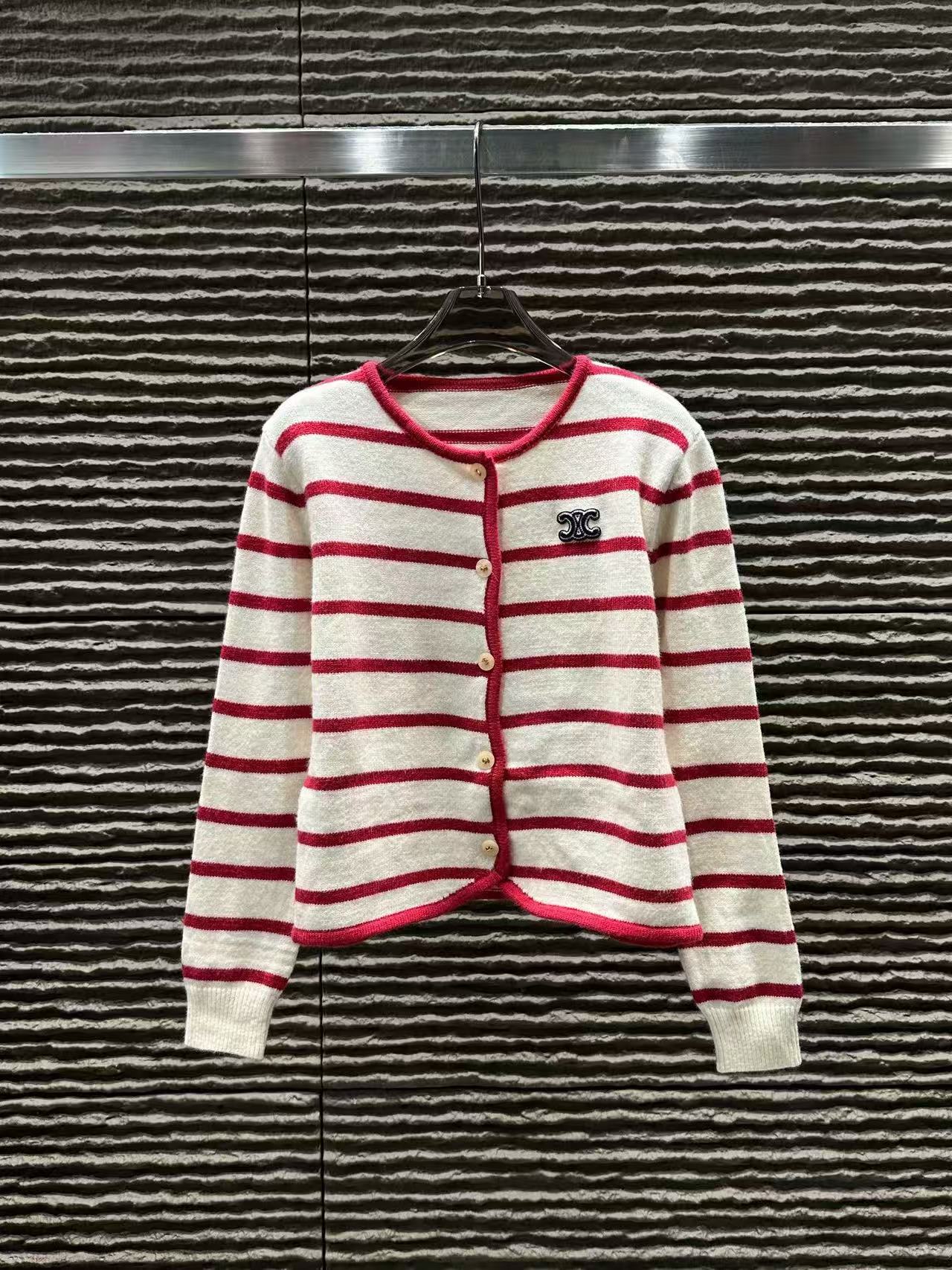 CEL1NE ウールベスト+カーディガン ツーピースセット【50％割引+送料無料】