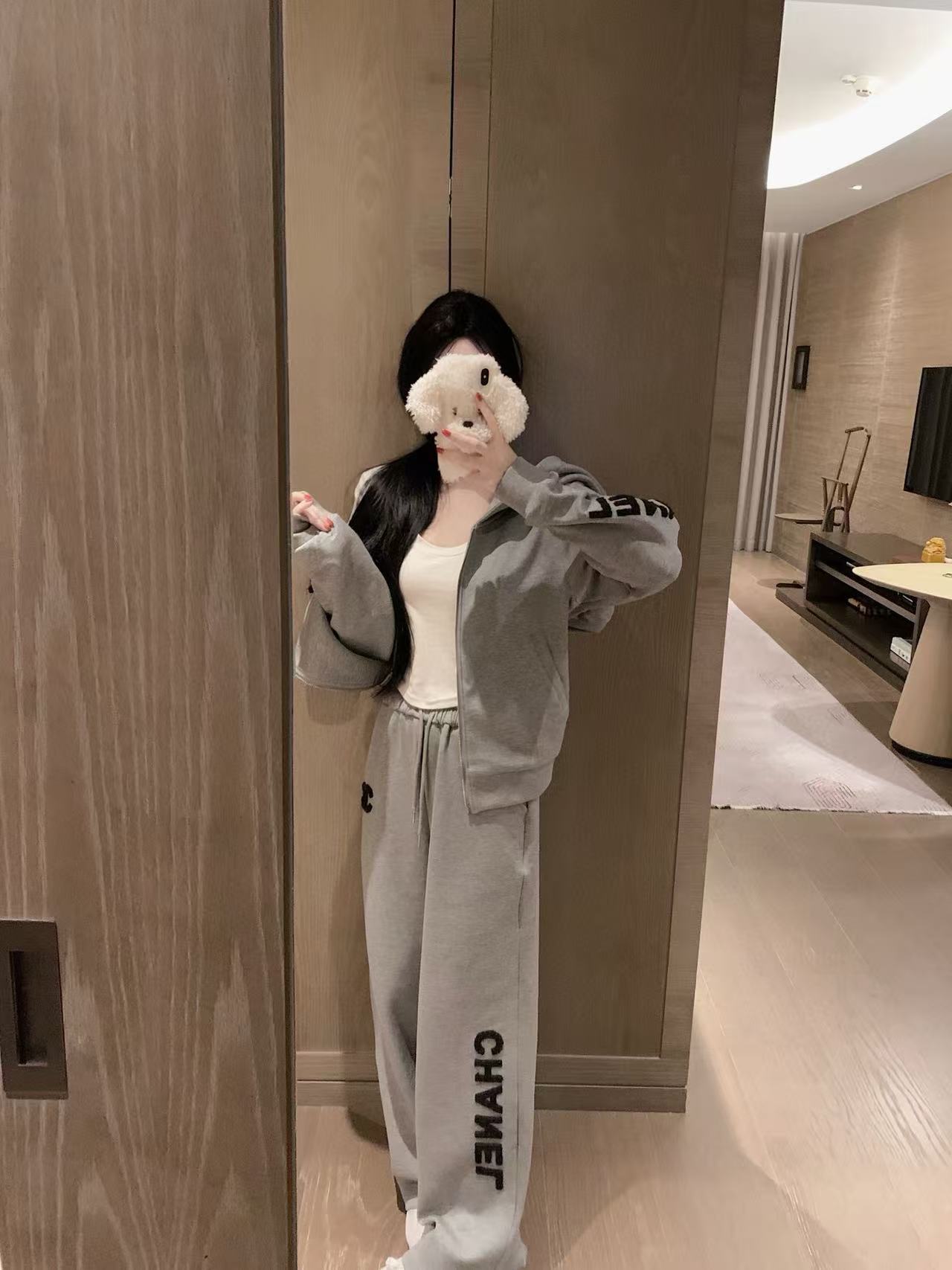 CHANE1 ダブルC フード付きフリース スウェットシャツ + パンツ ツーピースセット【50％割引+送料無料】