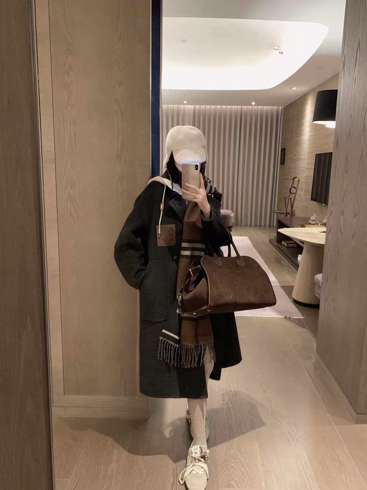 L0WEW ウール フード付きコート【50％割引+送料無料】