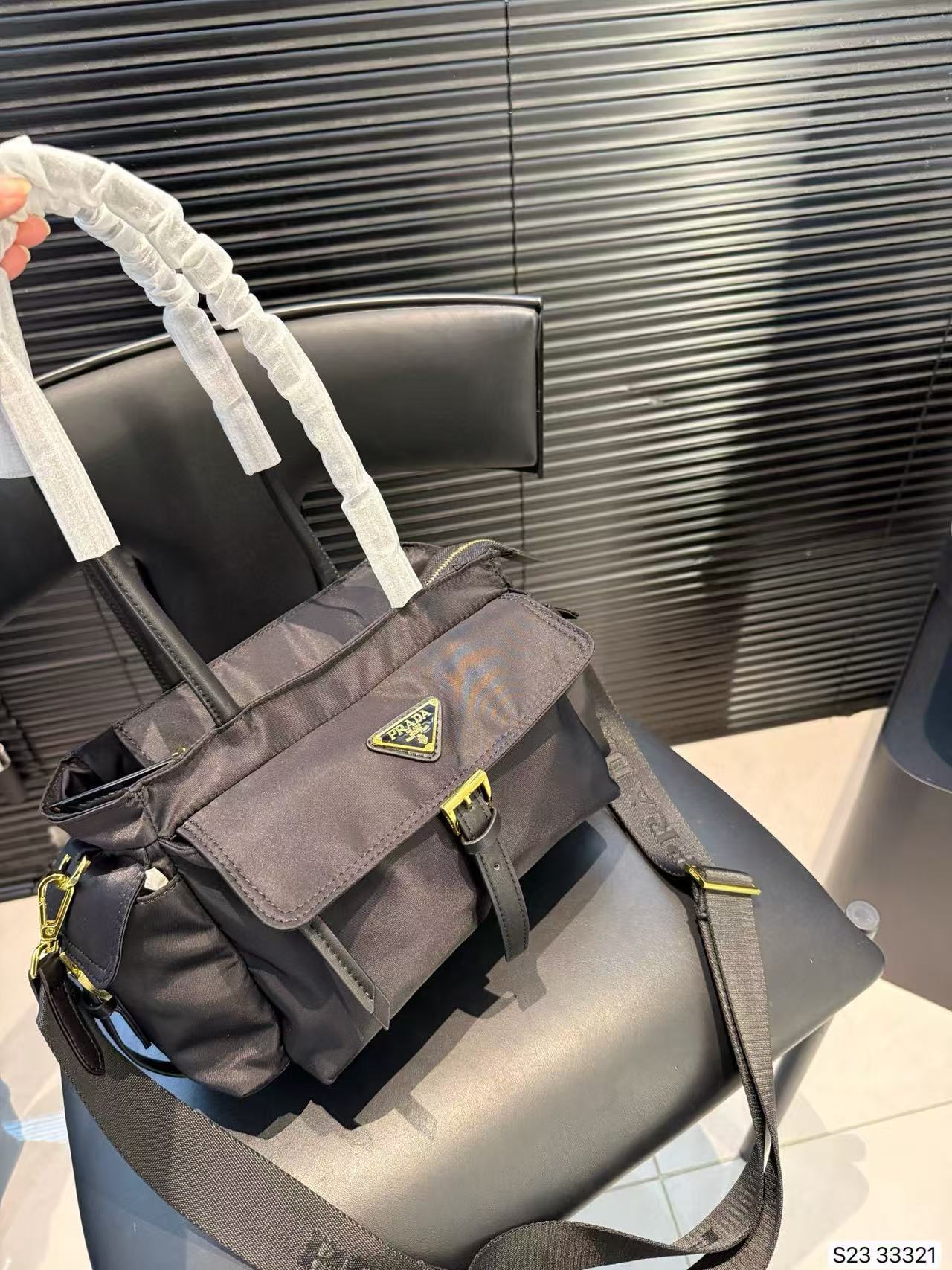 PR4DA ナイロンカメラバッグ【50％割引+送料無料】