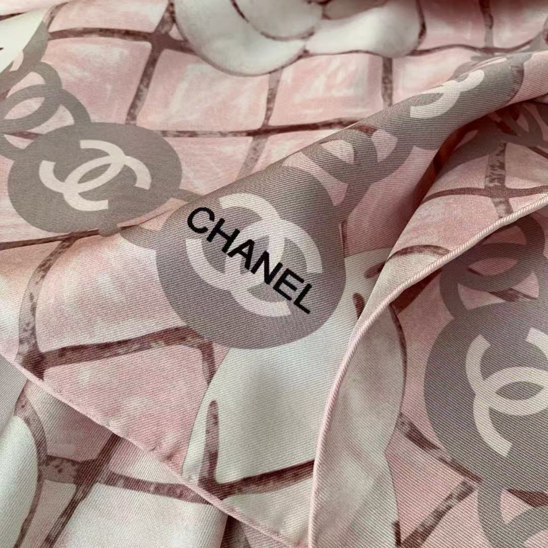 CHANE1 ダブルCプリント シルクスカーフ【50％割引+送料無料】