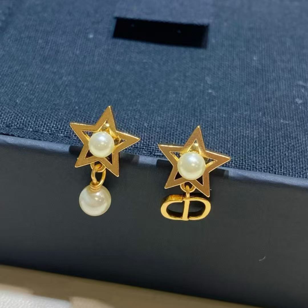 DI0R五芒星CDパールイヤリング【50％割引+送料無料】