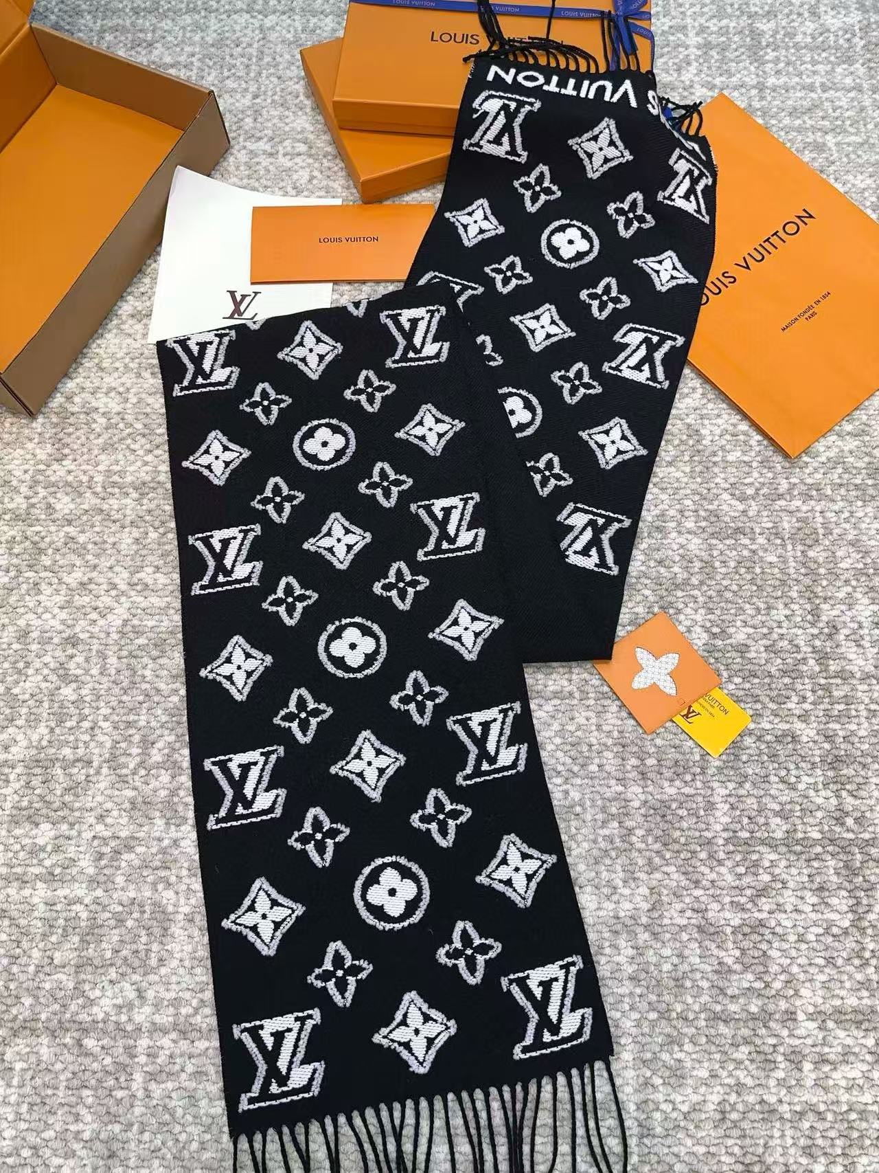 LV刺繍カシミアスカーフ【50％割引+送料無料】