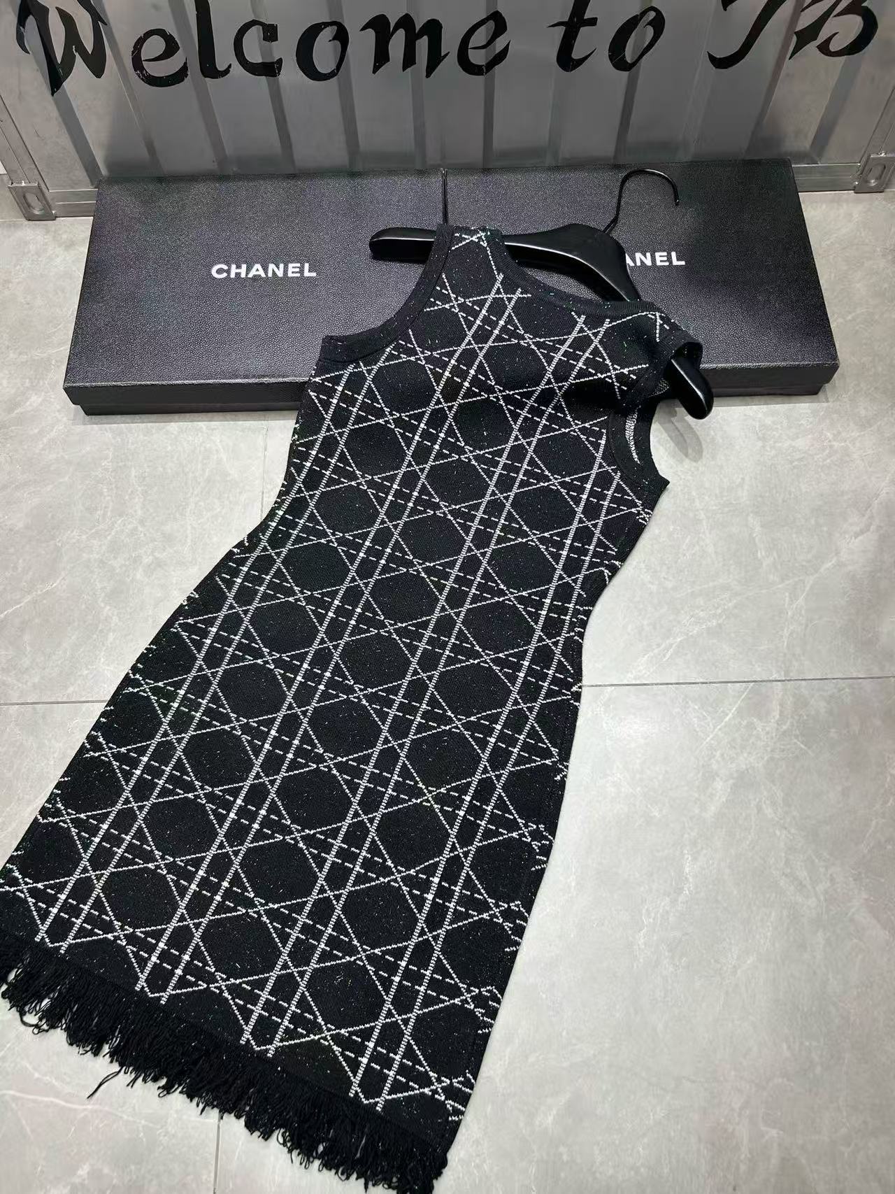 DIOR CD チェック柄ウール ノースリーブドレス【50％割引+送料無料】