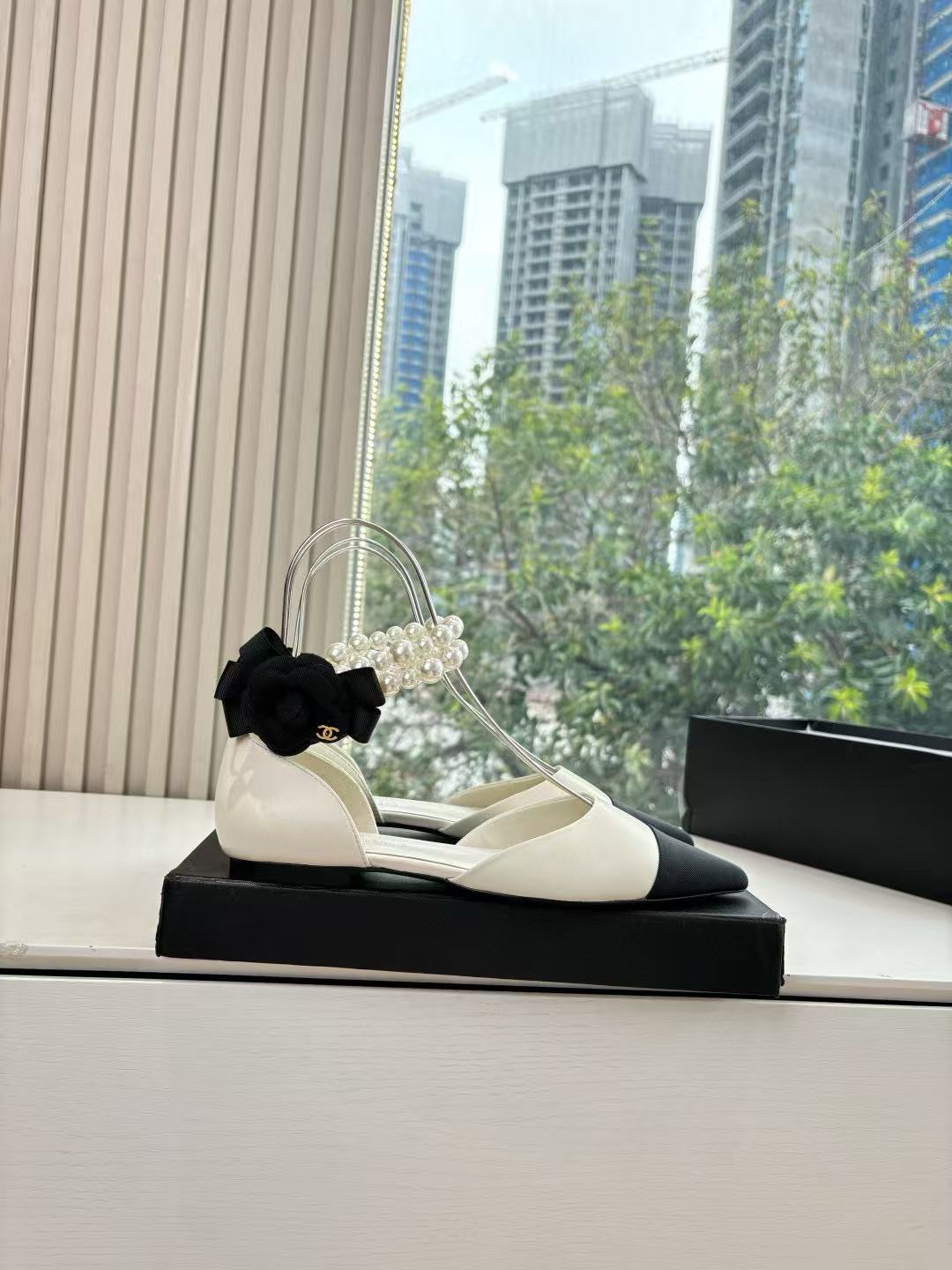 CHANE1 高品質ラムスキンパールフラットシューズ【50％割引+送料無料】