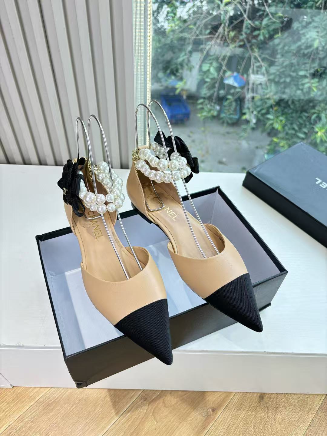 CHANE1 高品質ラムスキンパールフラットシューズ【50％割引+送料無料】