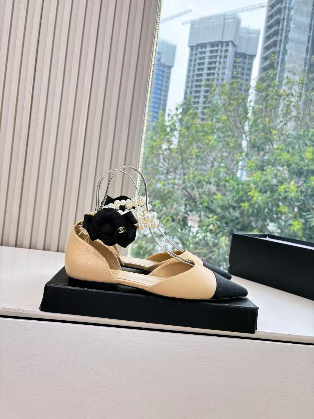 CHANE1 高品質ラムスキンパールフラットシューズ【50％割引+送料無料】