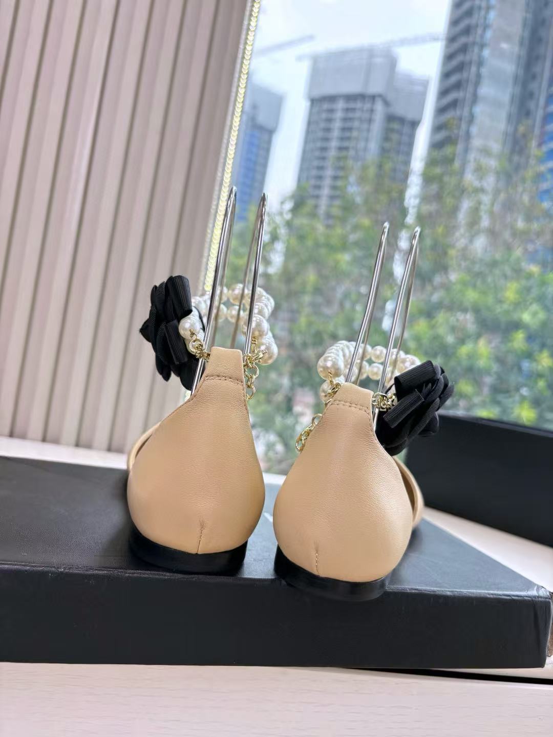 CHANE1 高品質ラムスキンパールフラットシューズ【50％割引+送料無料】