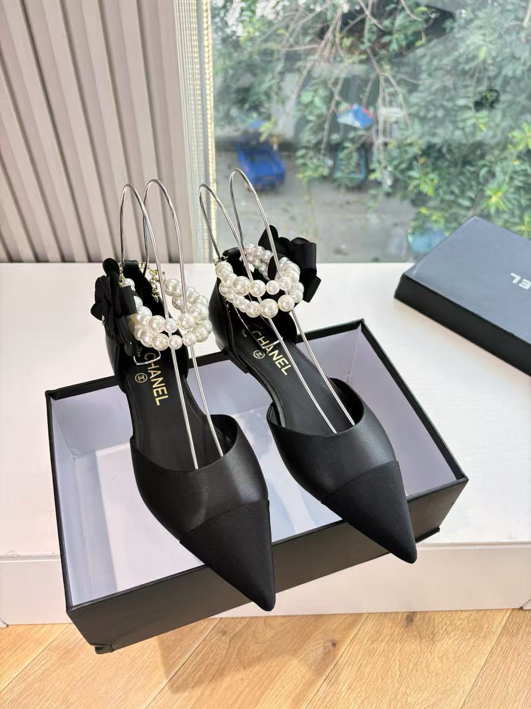 CHANE1 高品質ラムスキンパールフラットシューズ【50％割引+送料無料】