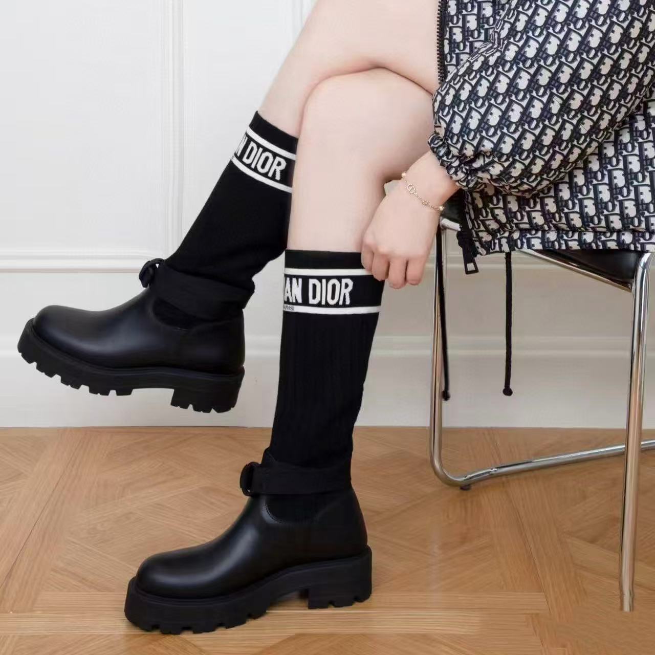 DIORの高品質ソックスアンクルブーツ【50％割引+送料無料】