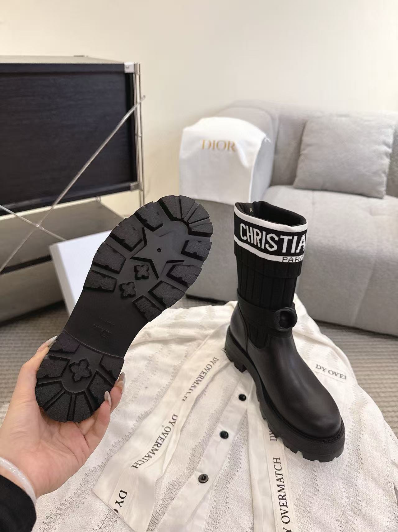 DIORの高品質ソックスアンクルブーツ【50％割引+送料無料】