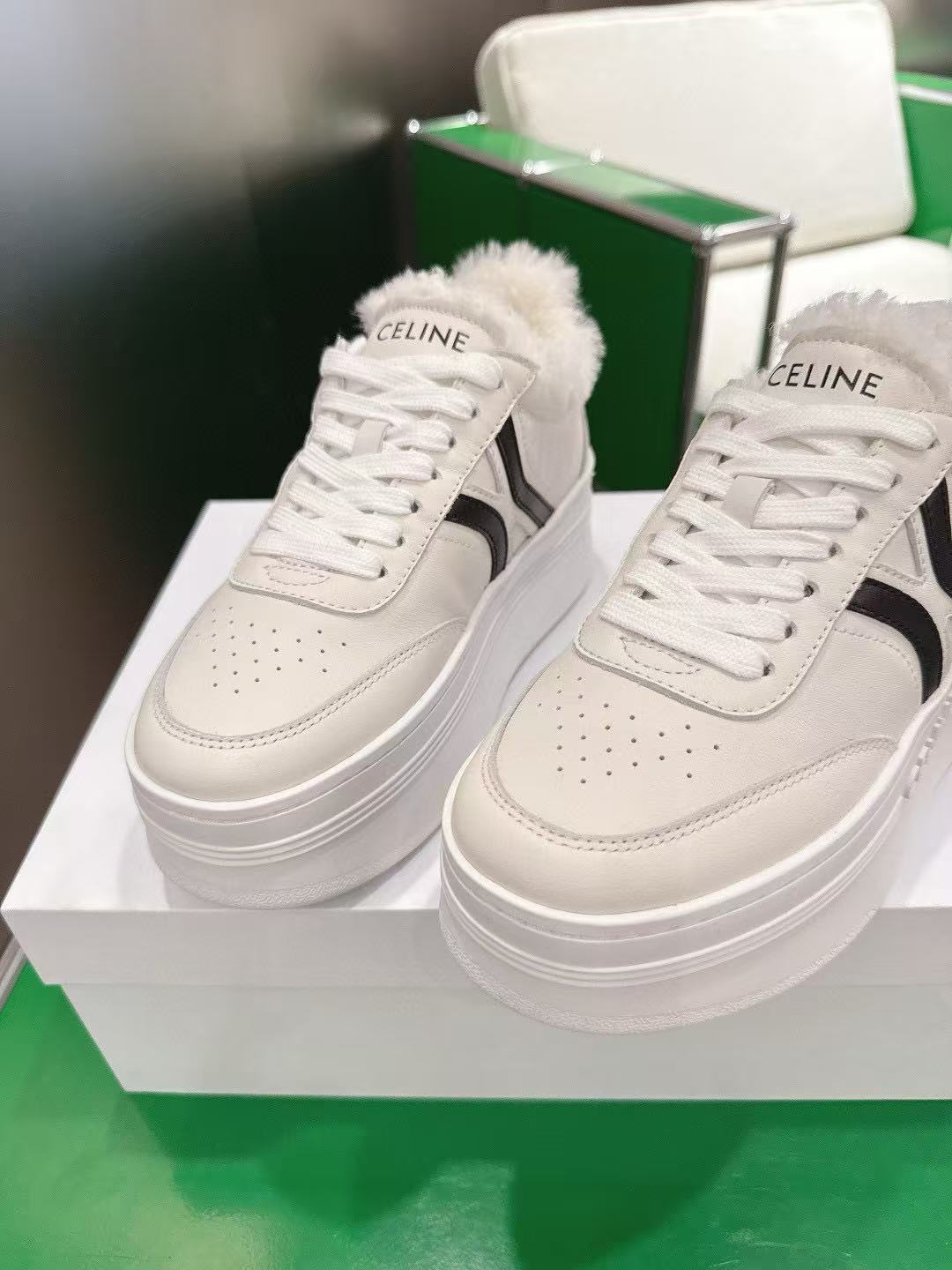 CEL1NE 高品質厚底スポーツシューズ【50％割引+送料無料】